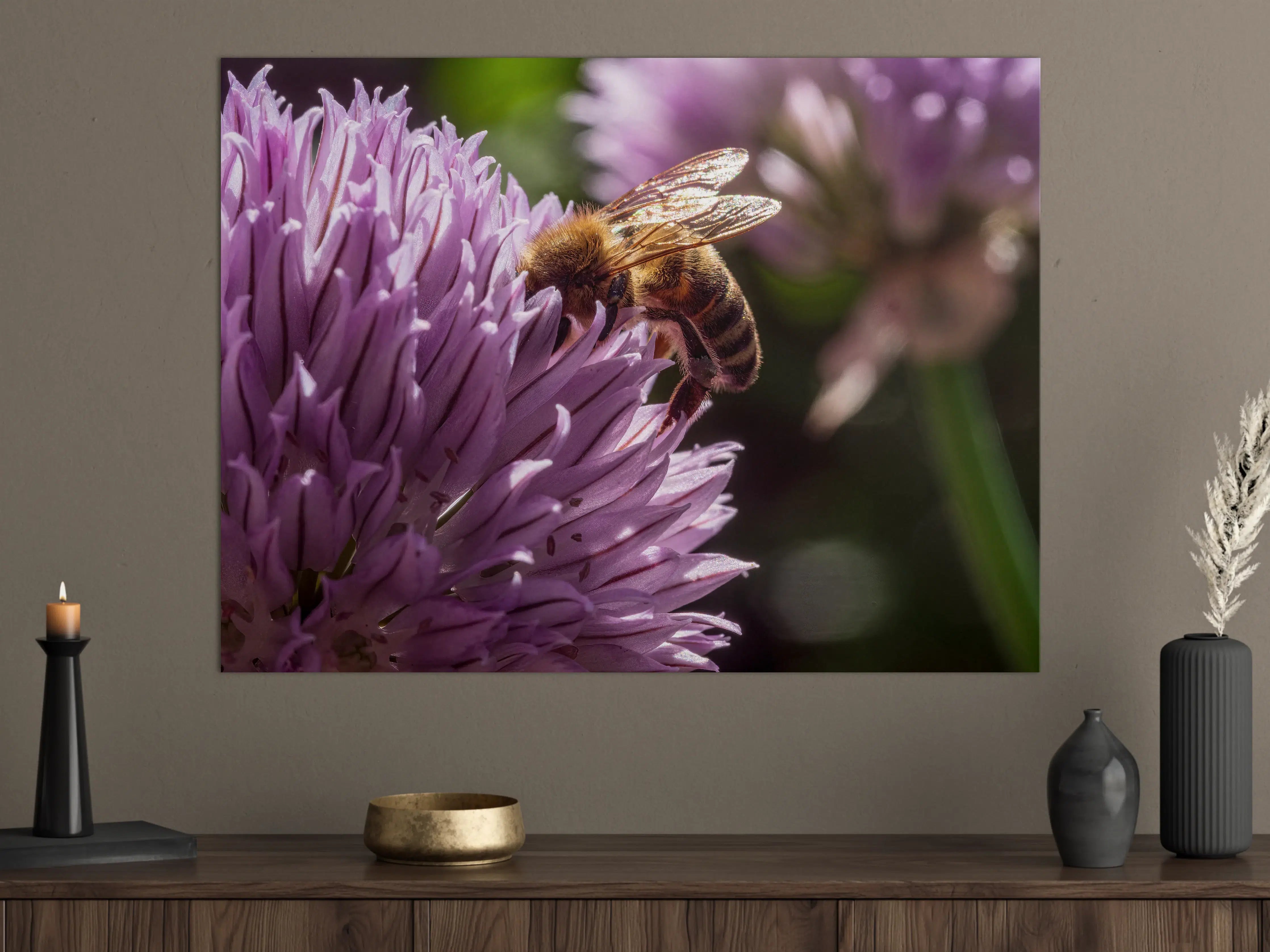Große Wandbilder - Bienenflug Lila Blütenpracht