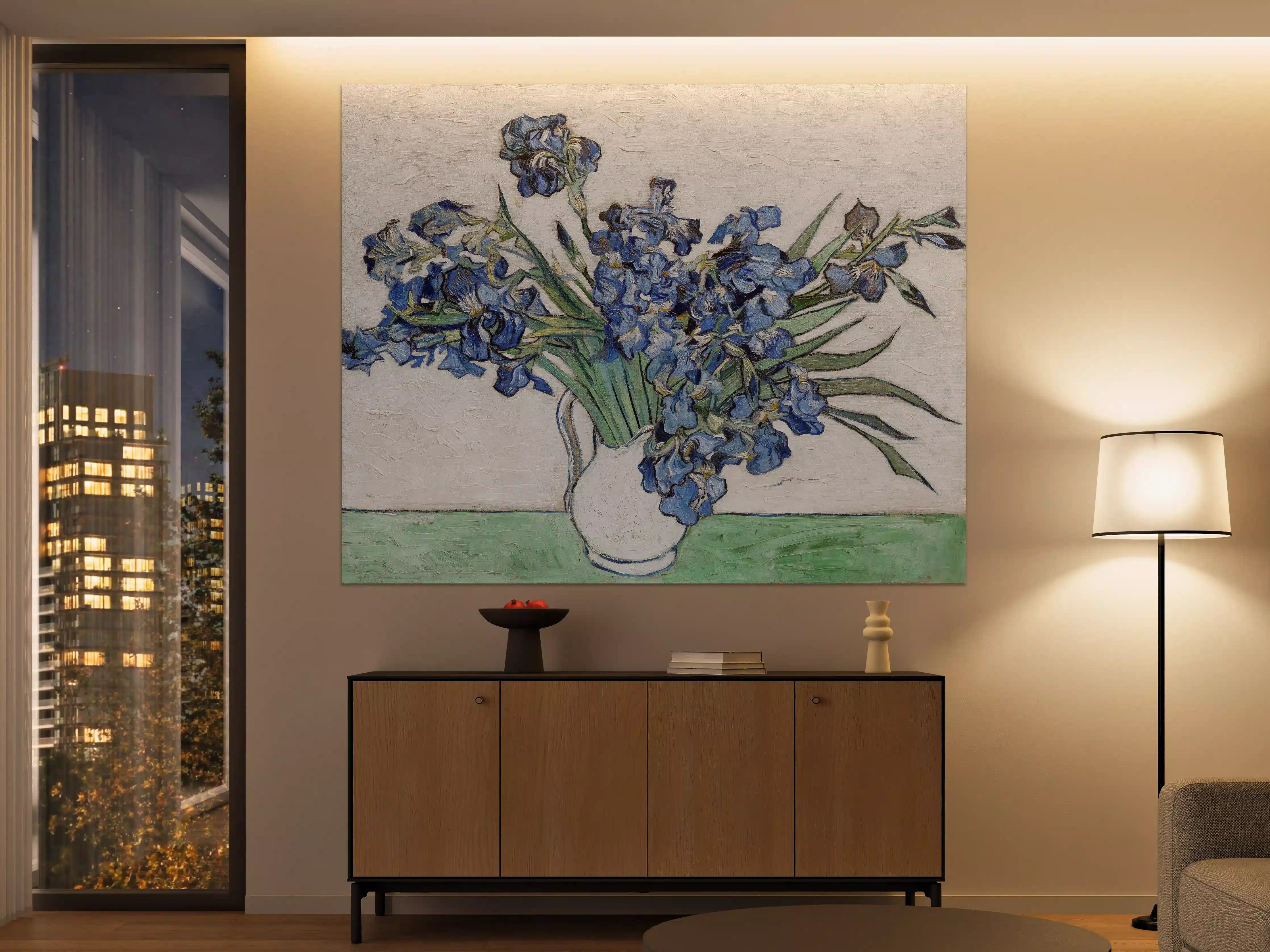 Große Wandbilder - Blauer Iris im weißen Blumenkrug