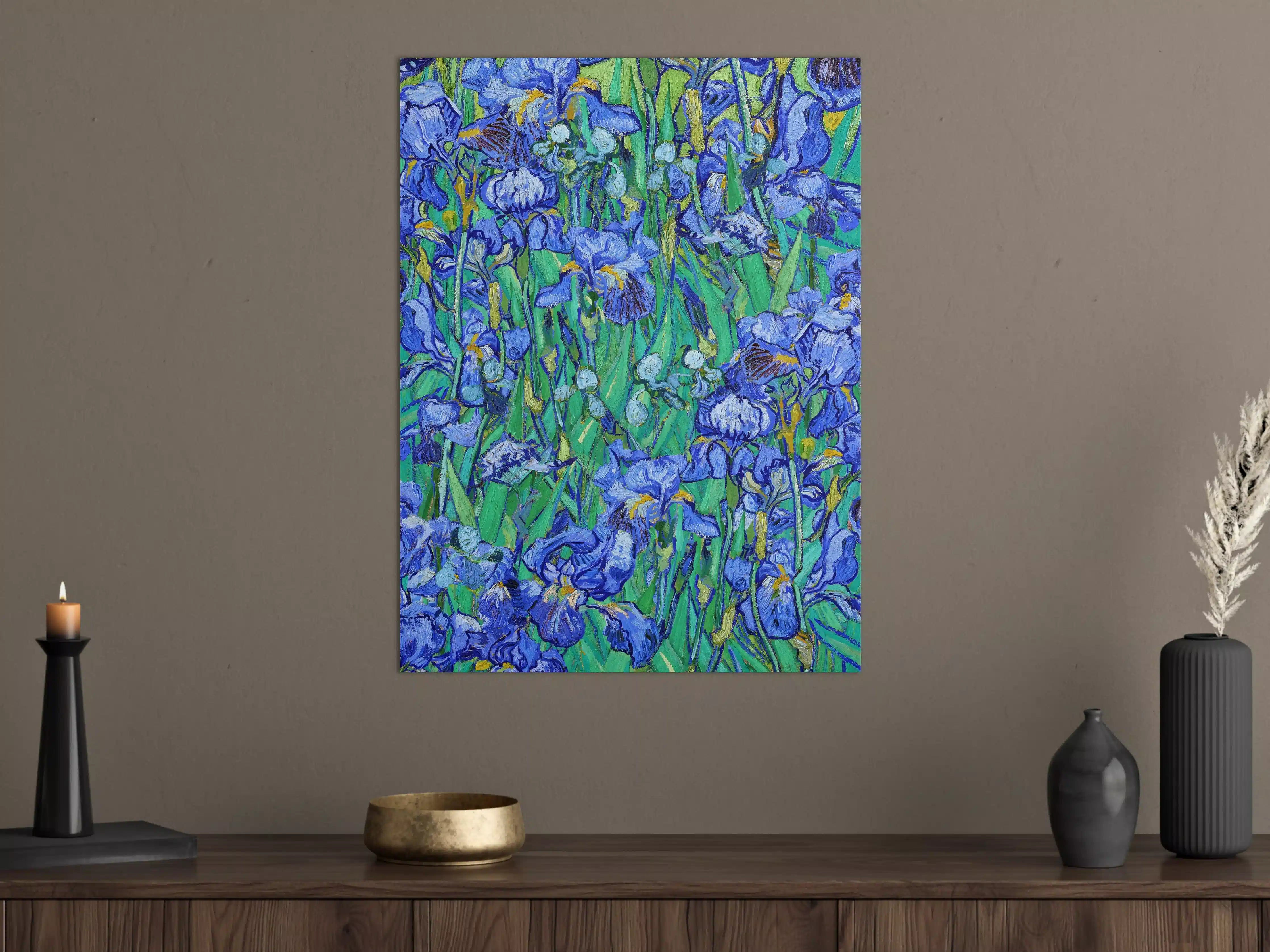 Große Wandbilder - Blühende Iris in Blau mit Grüntönen