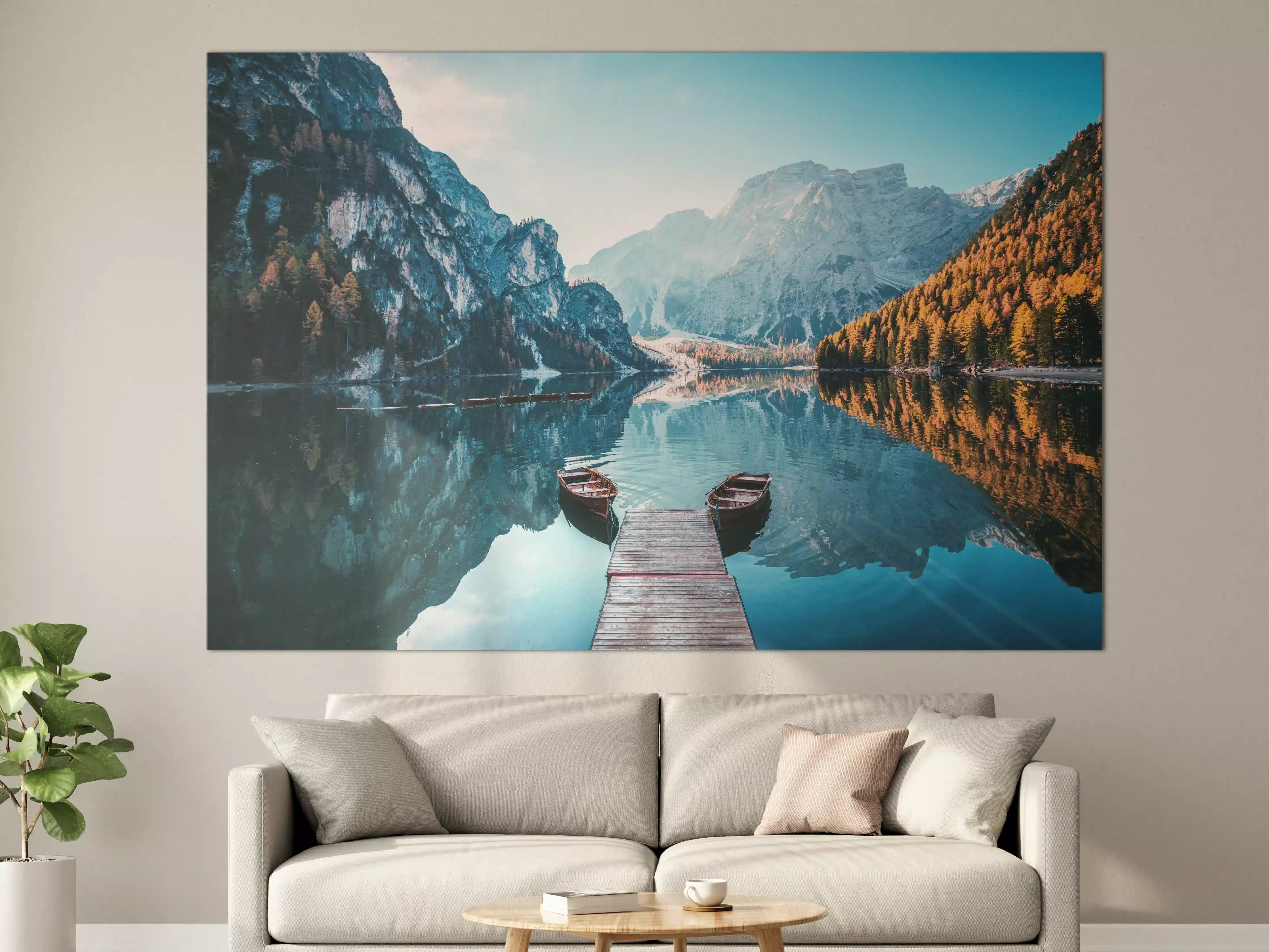 Große Wandbilder - Boote auf dem Pragser Wildsee in den Dolomiten
