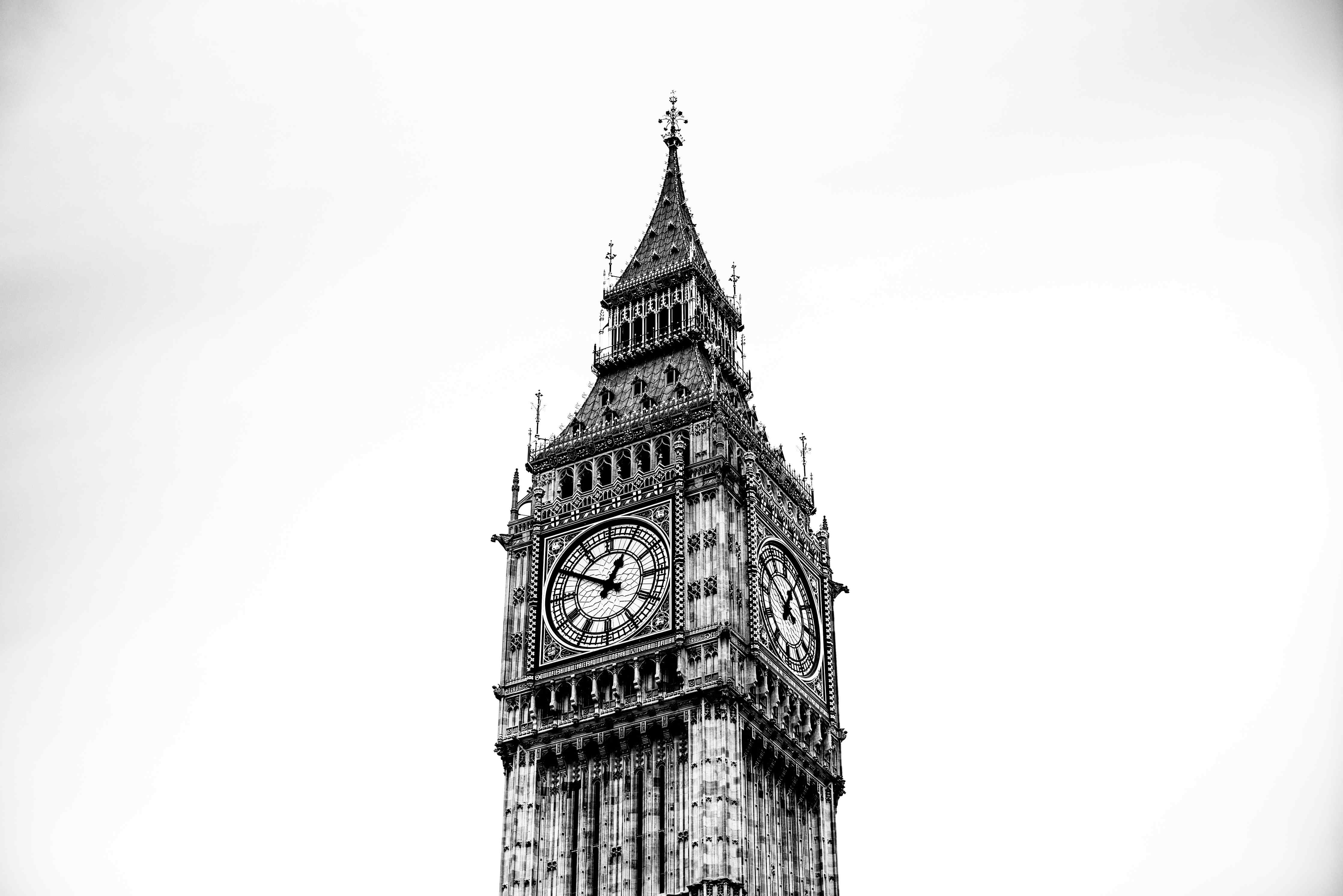 Große Wandbilder-Britischer Wolkenkratzer mit Uhrturm