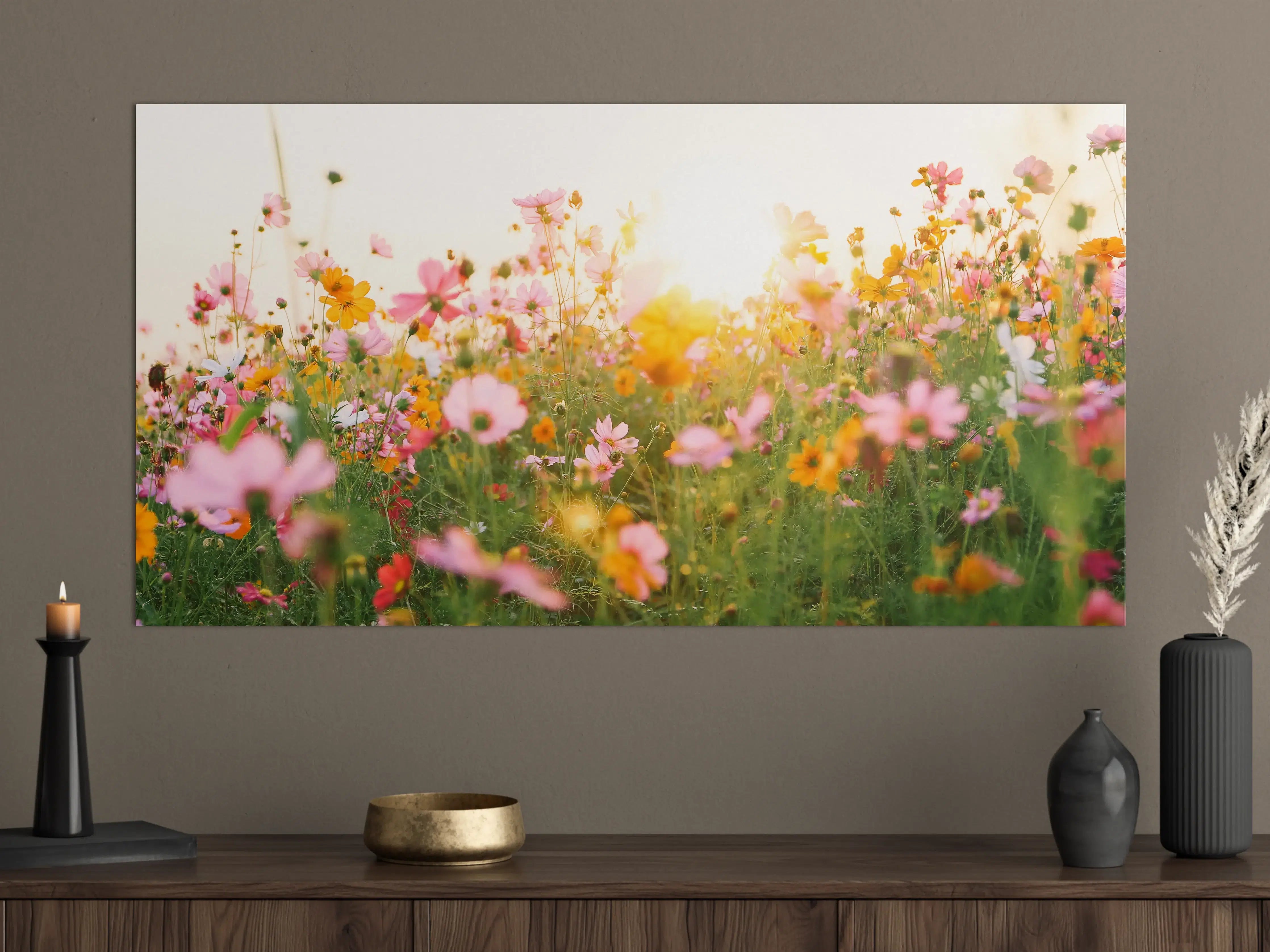 Große Wandbilder - Bunte Blumenwiese im Sonnenlicht