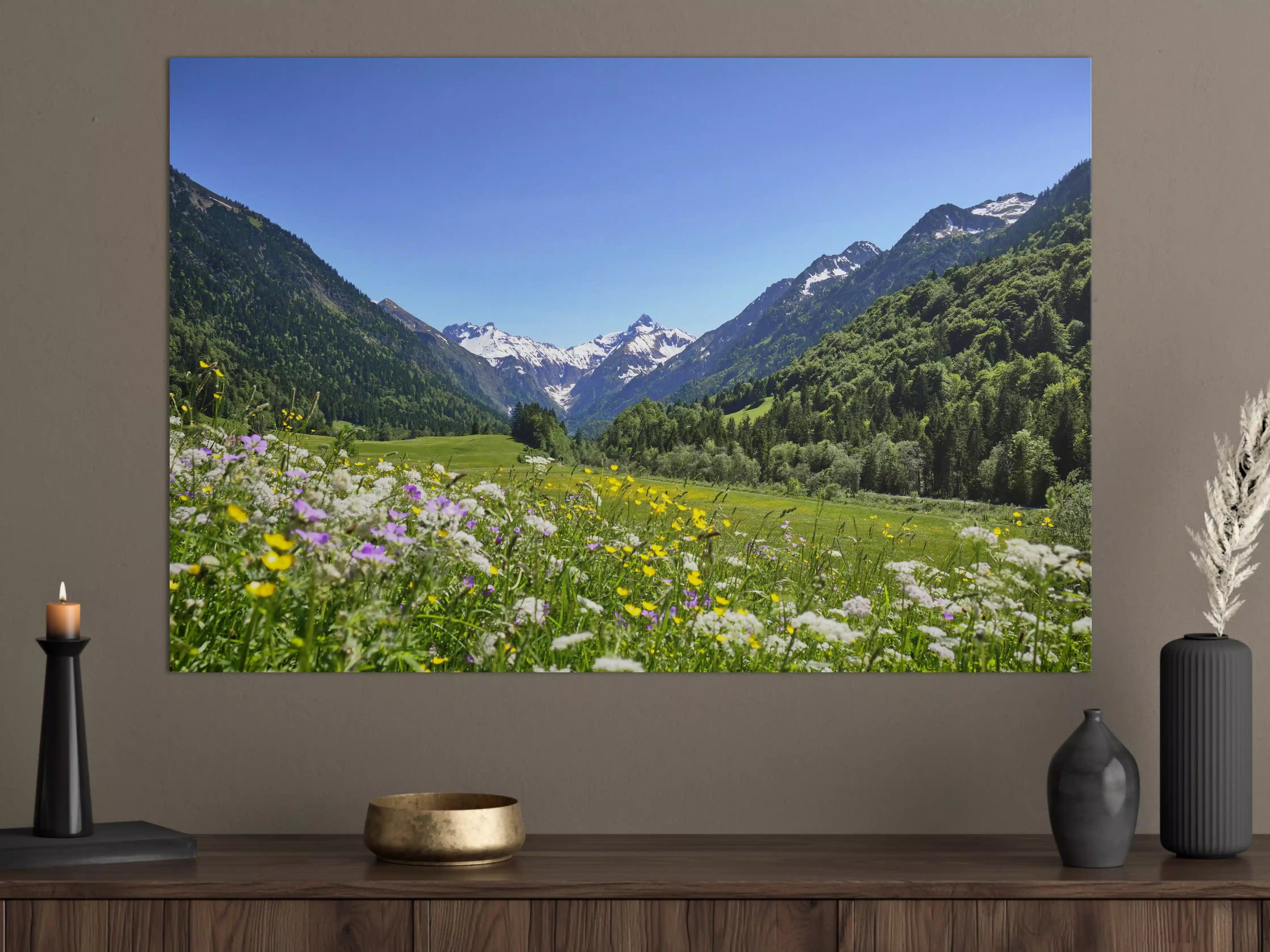 Große Wandbilder - Bunte Wiese in den Alpen
