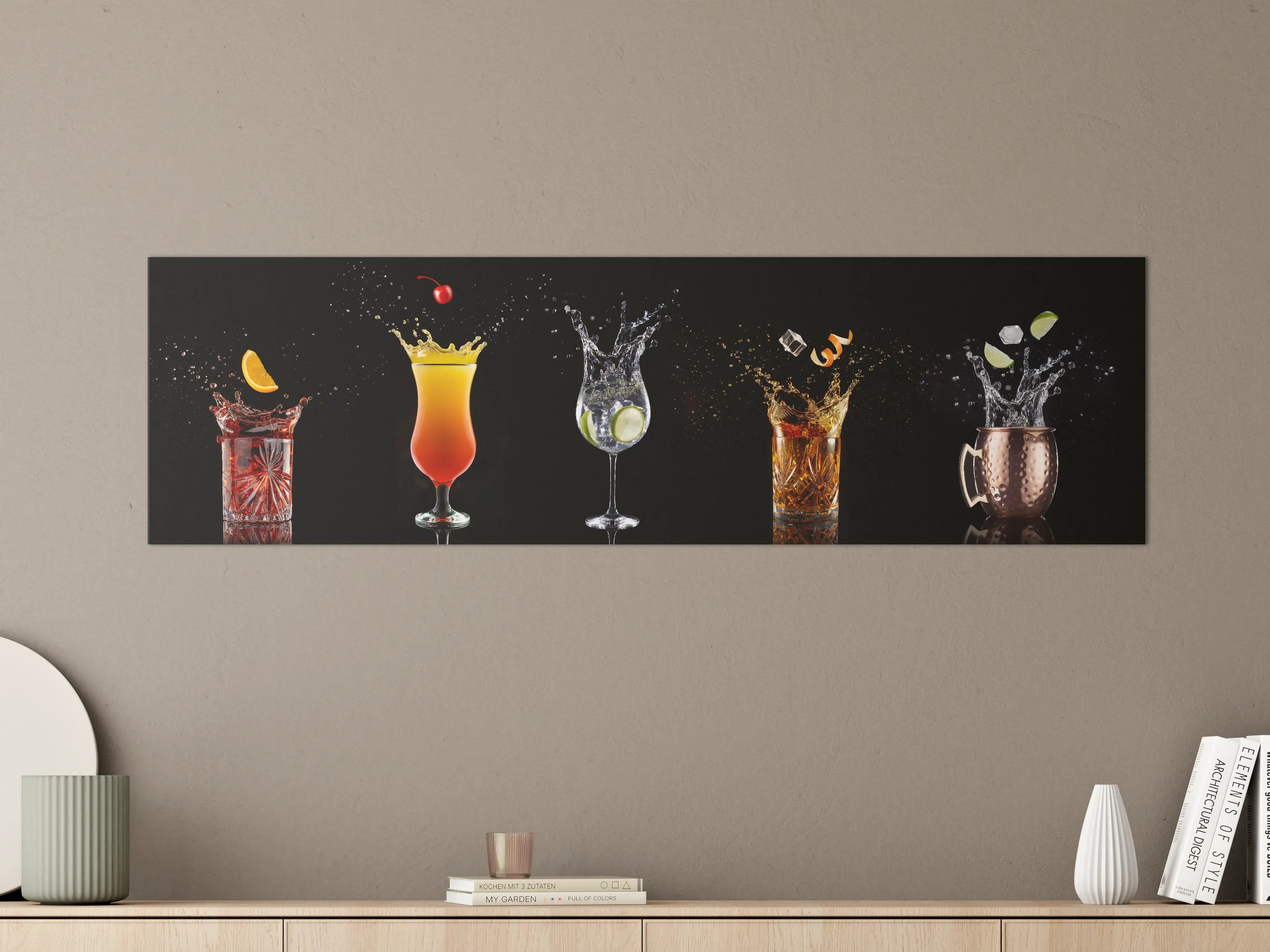 Große Wandbilder - Cocktail-Splash auf Schwarz