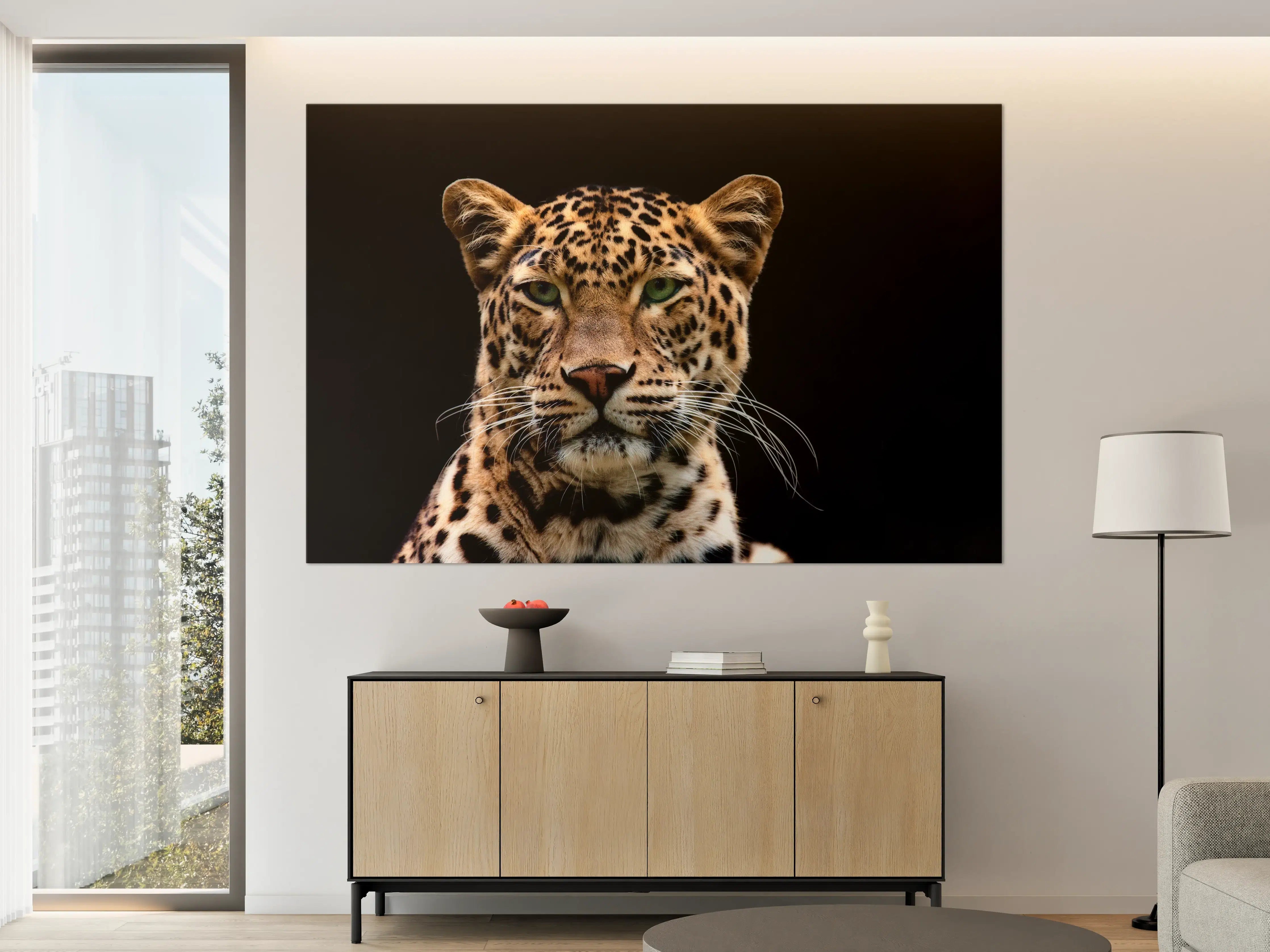 Große Wandbilder - Eleganter Leopard vor dunklem Hintergrund