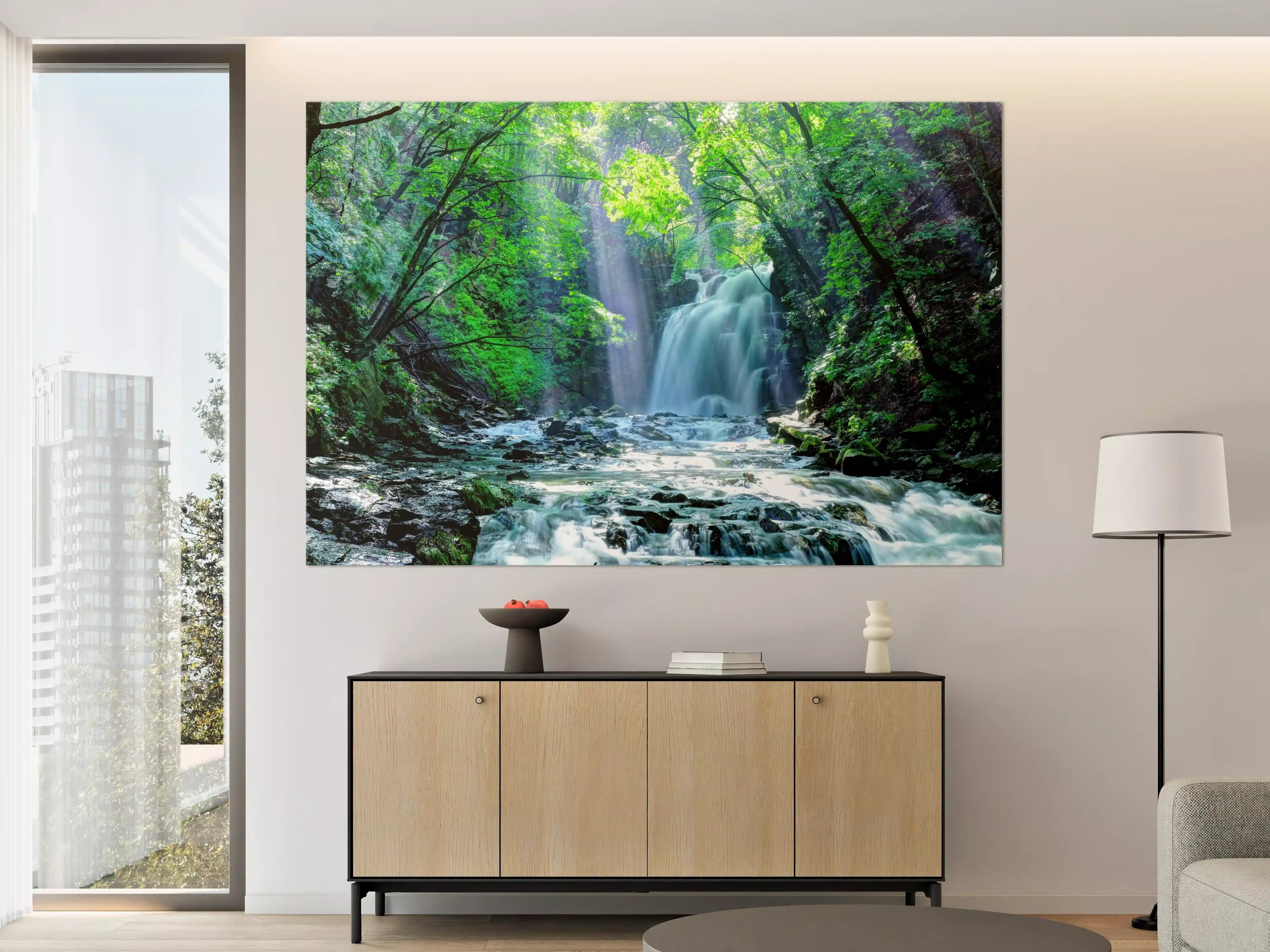 Große Wandbilder - Friedlicher Wasserfall im Wald von Asama