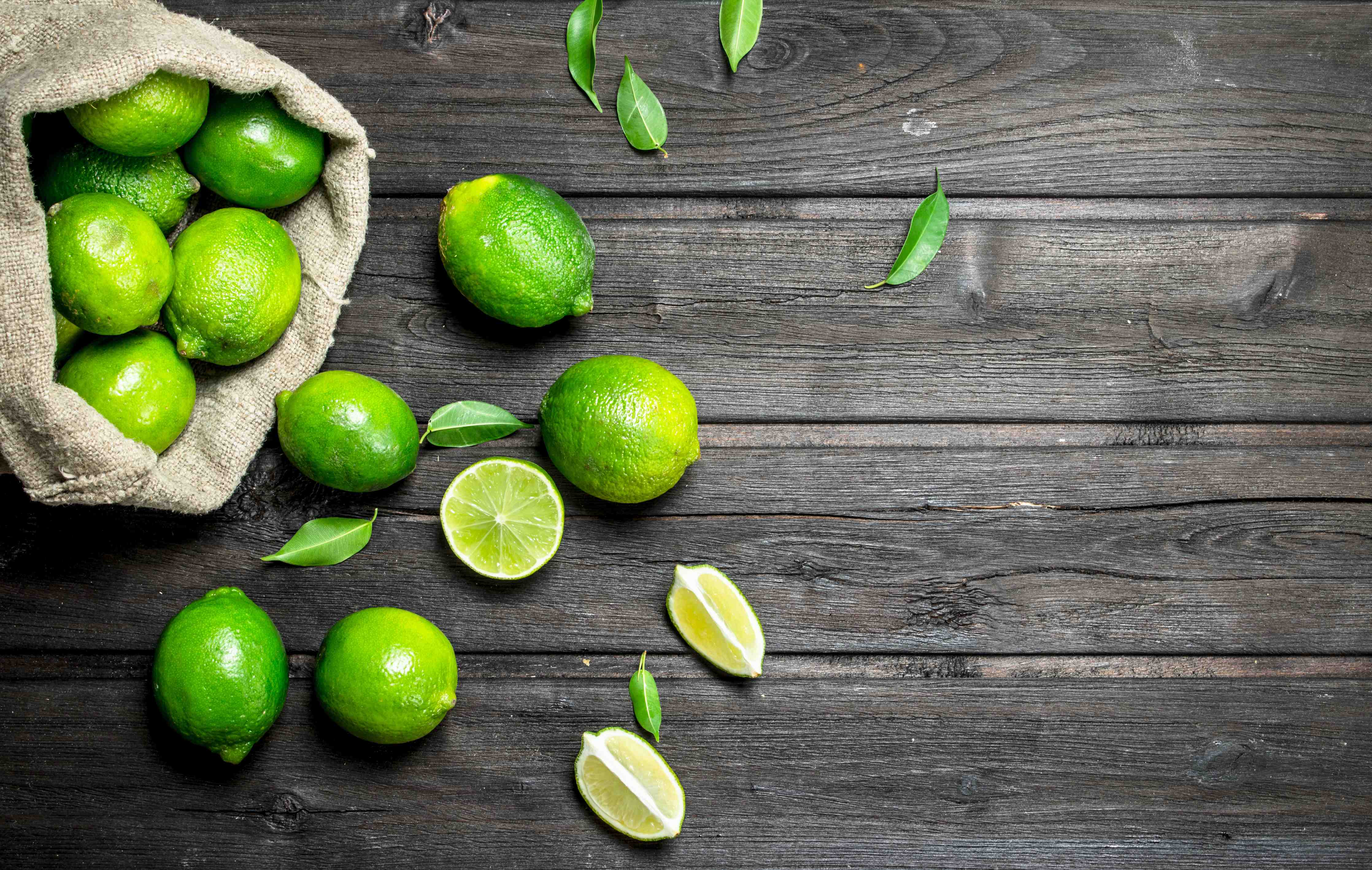 Große Wandbilder-Frisch geerntete Limetten