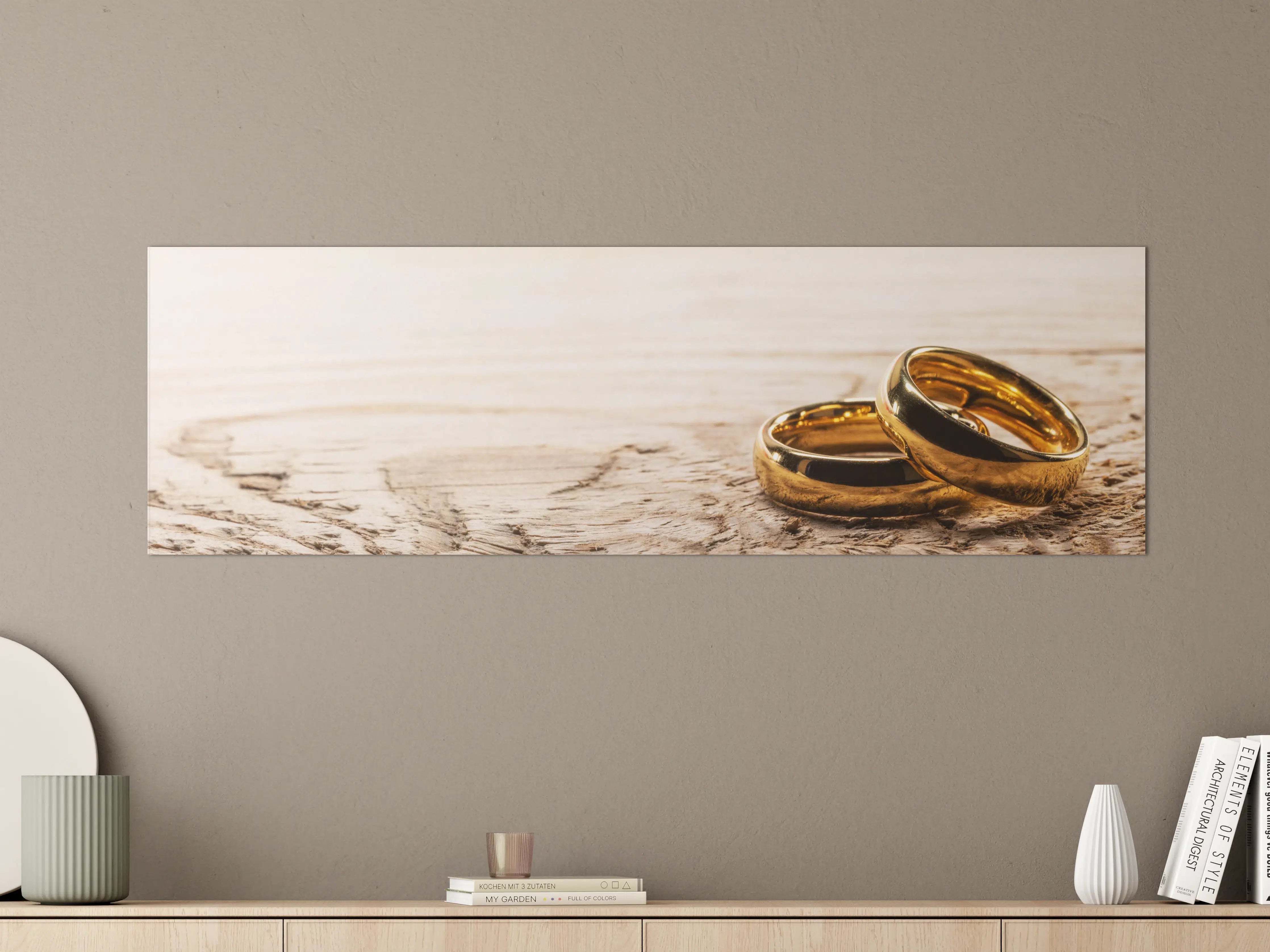 Große Wandbilder - Goldene Eheringe auf Holz