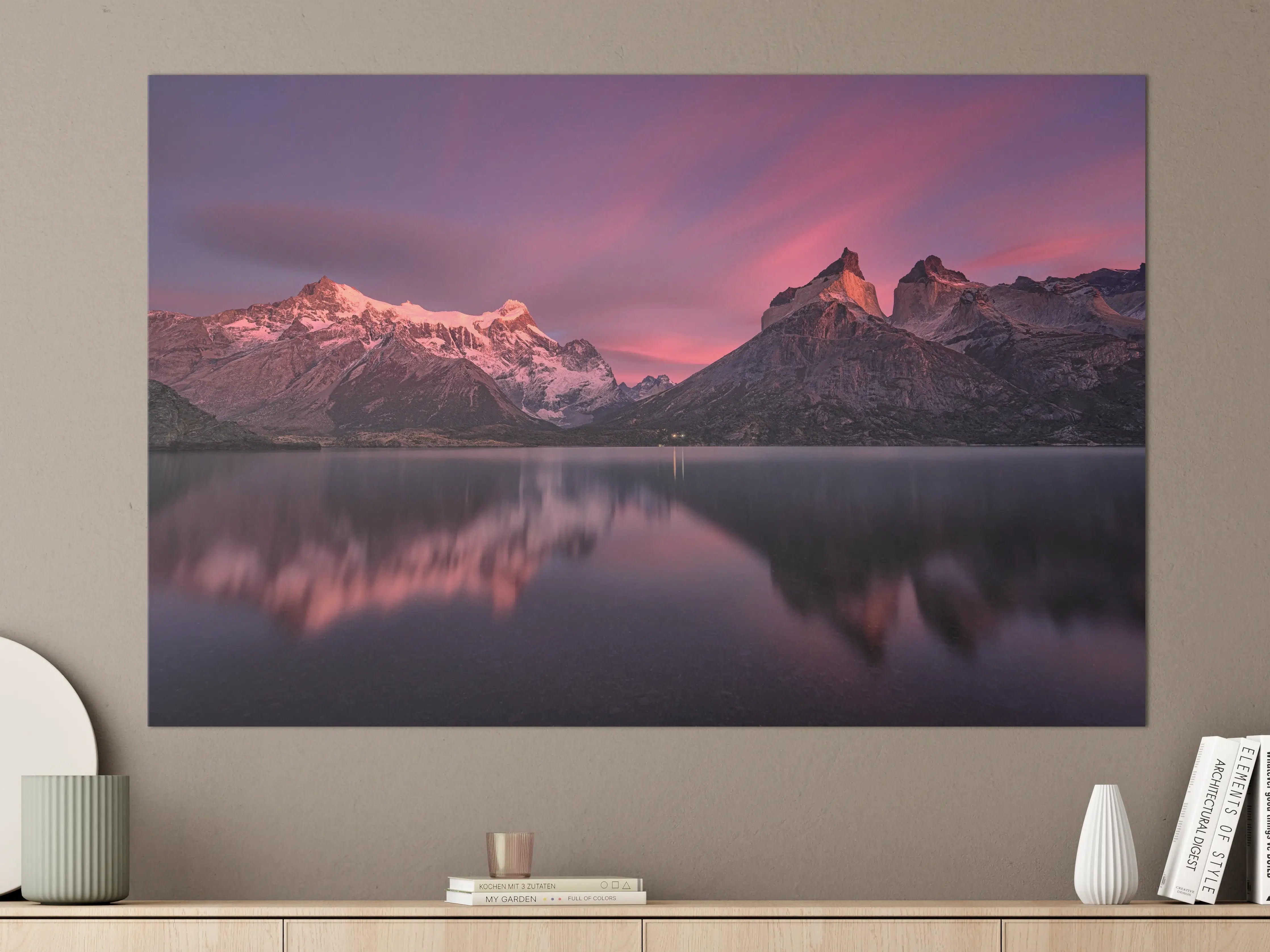 Große Wandbilder - Graue Bergsilhouetten bei Sonnenlicht