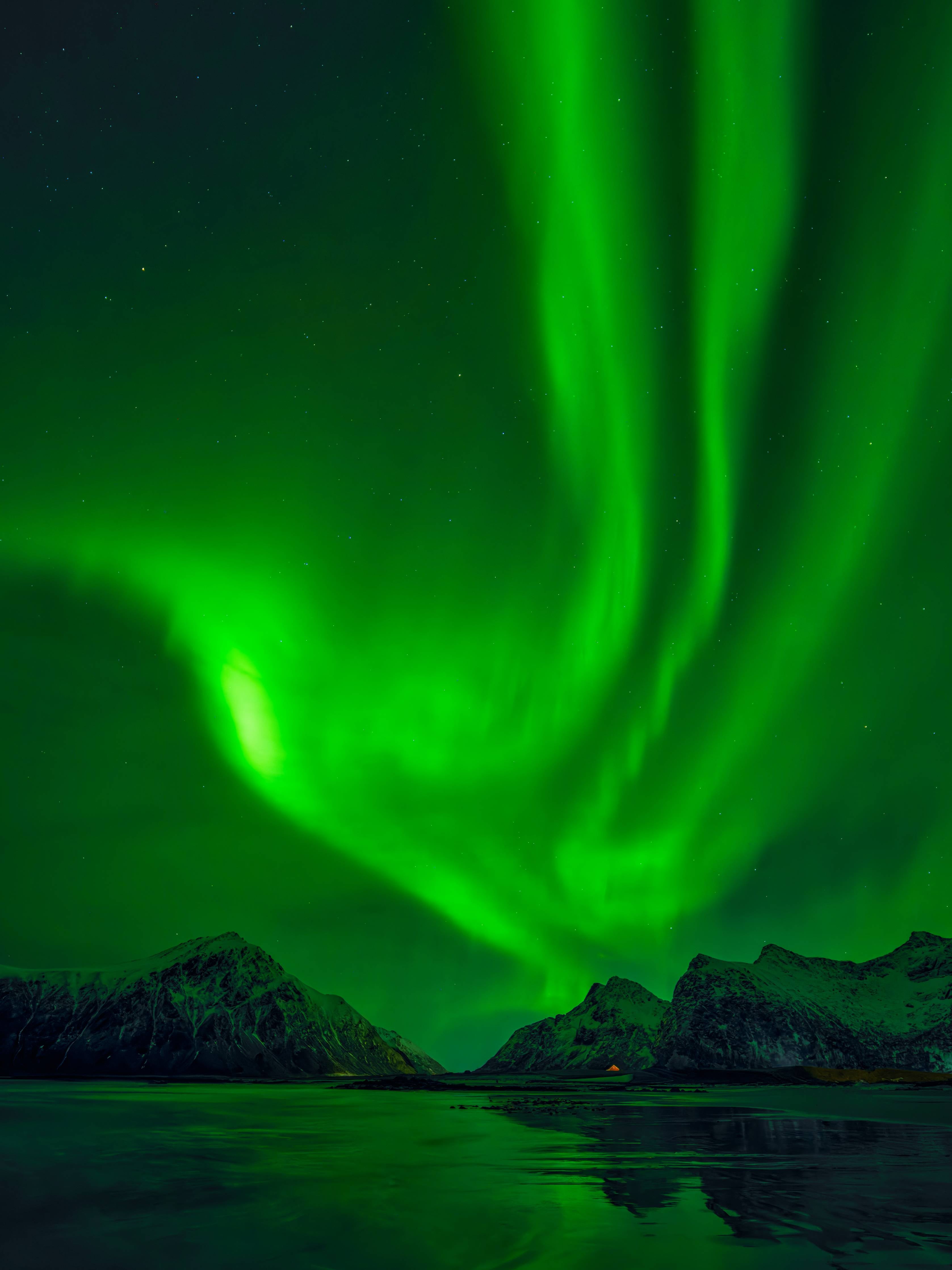Große Wandbilder-Grüne Nordlichter über Bergen