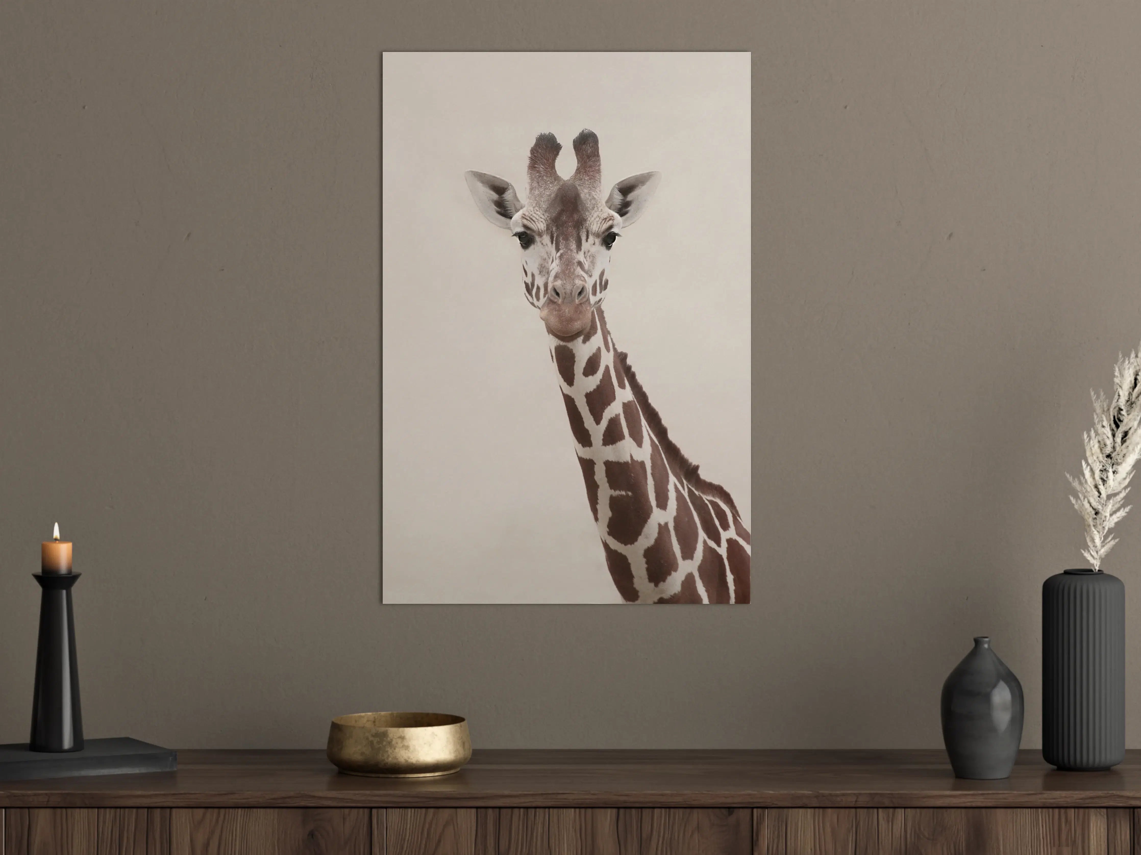 Große Wandbilder - Hübscher Giraffenblick in neutralen Tönen