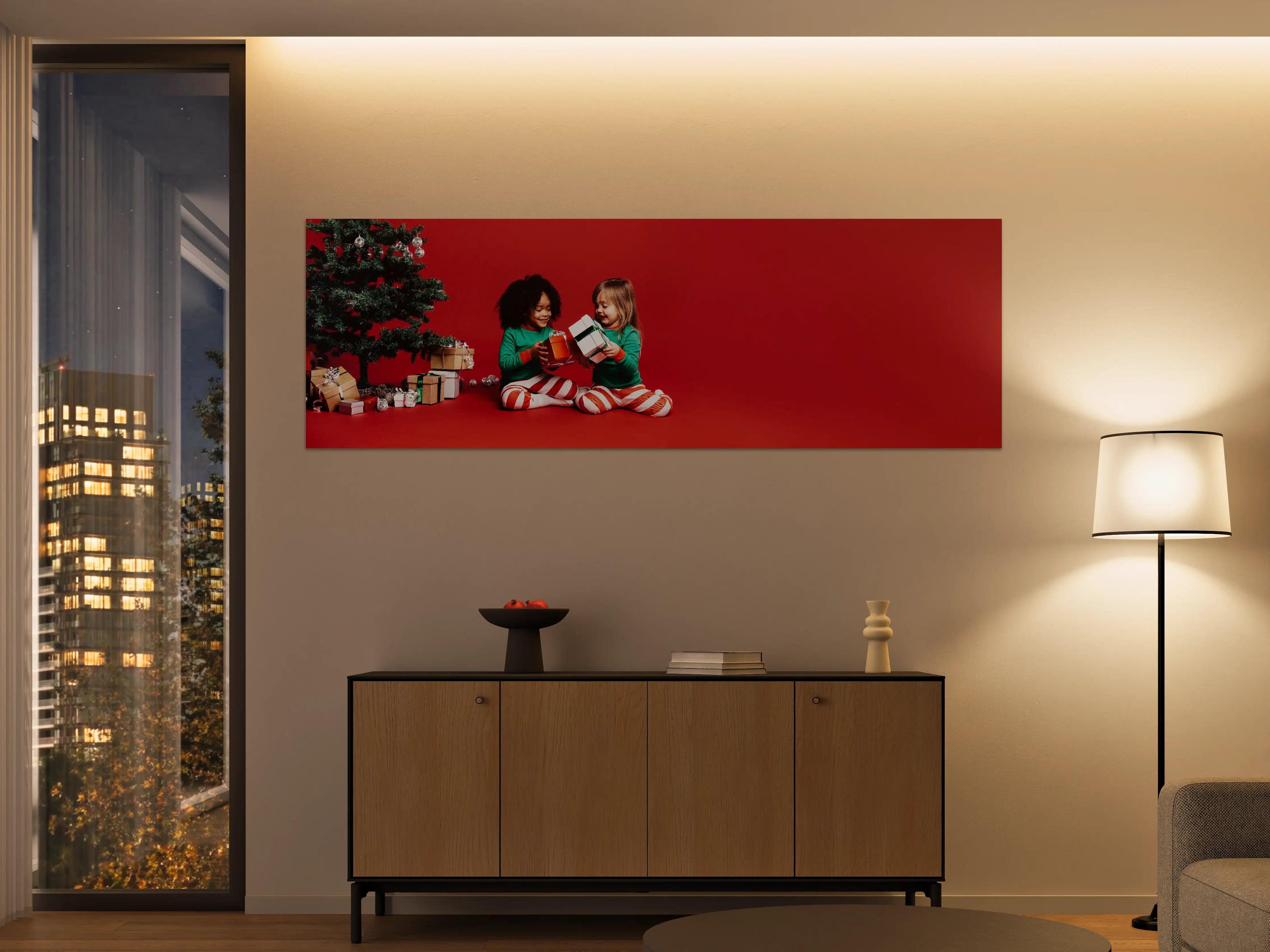 Große Wandbilder - Kinder geben Weihnachtsgeschenke