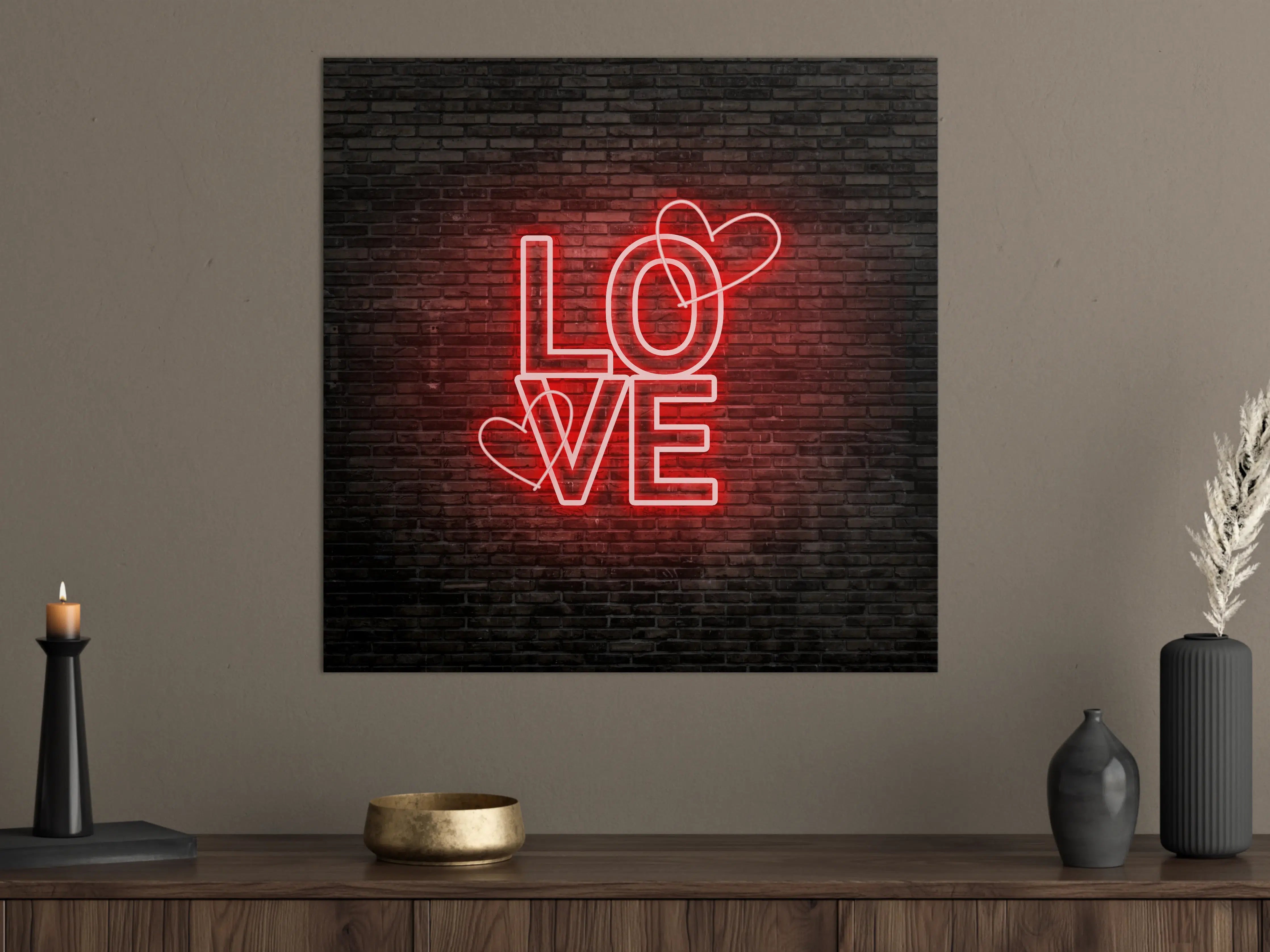 Große Wandbilder - LED Love Symbol an Steinmauer