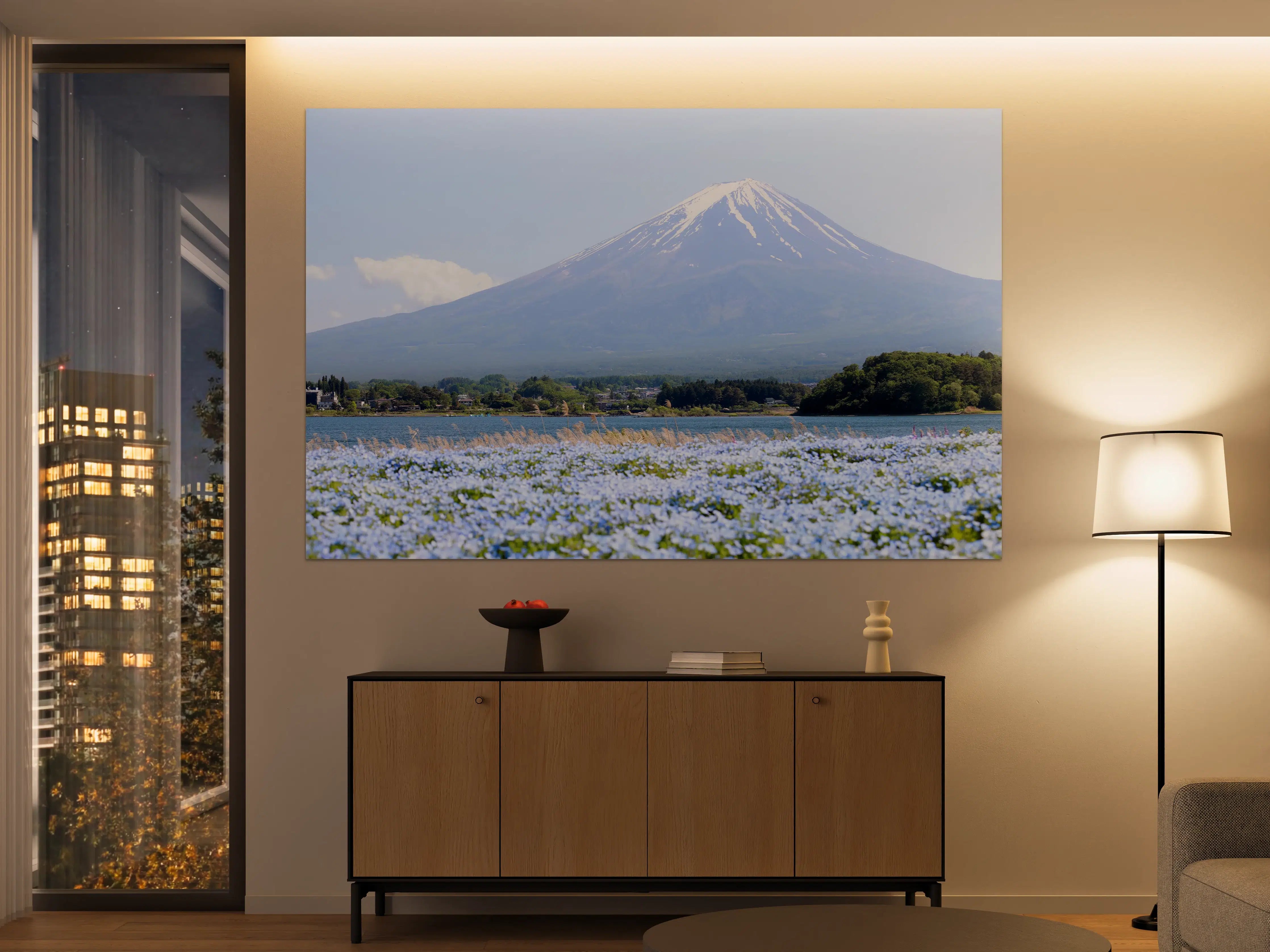 Große Wandbilder - Majestätischer Mount Fuji mit Blumenwiese