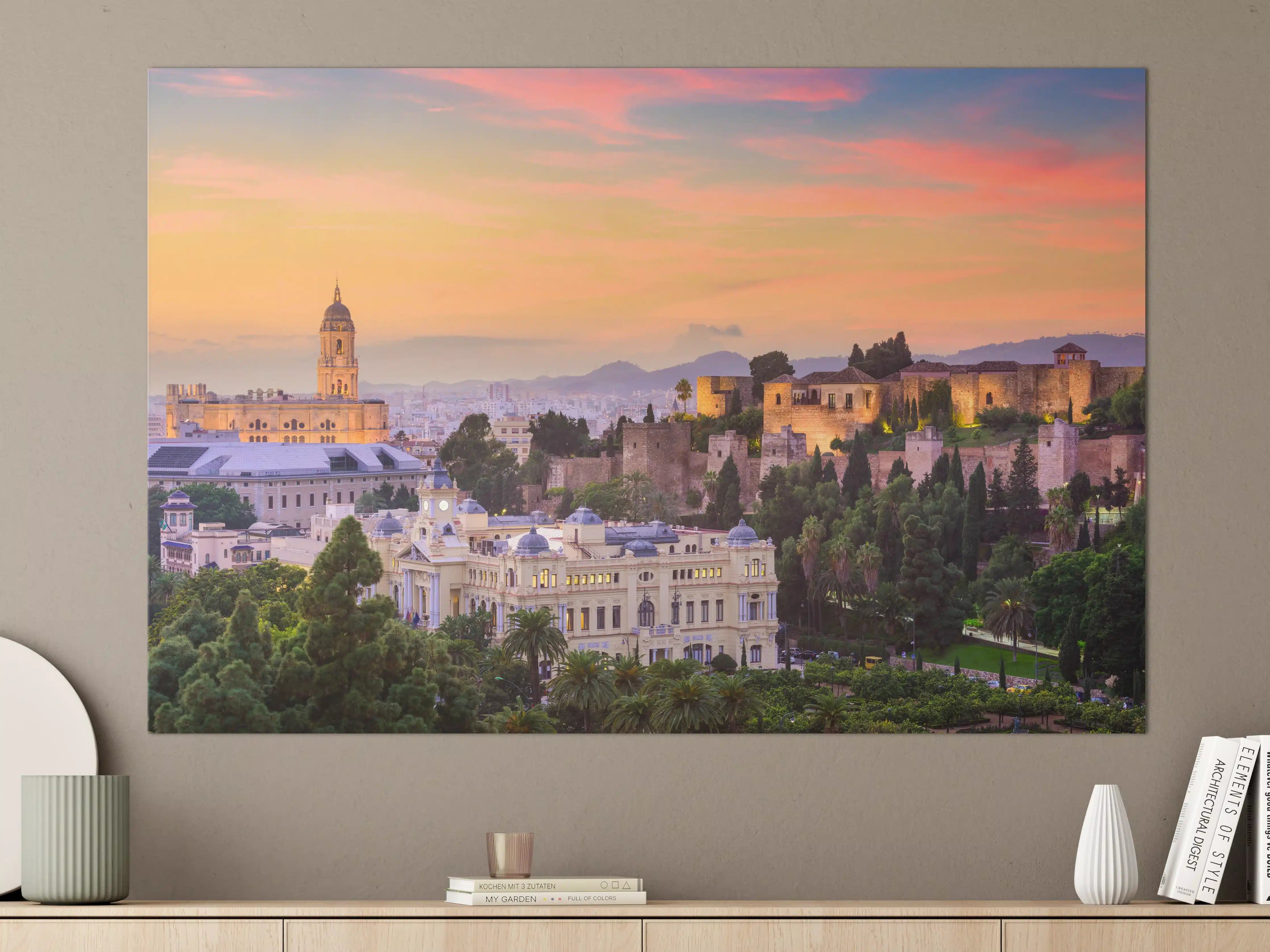 Große Wandbilder - Malaga Skyline Dämmerungsfarben