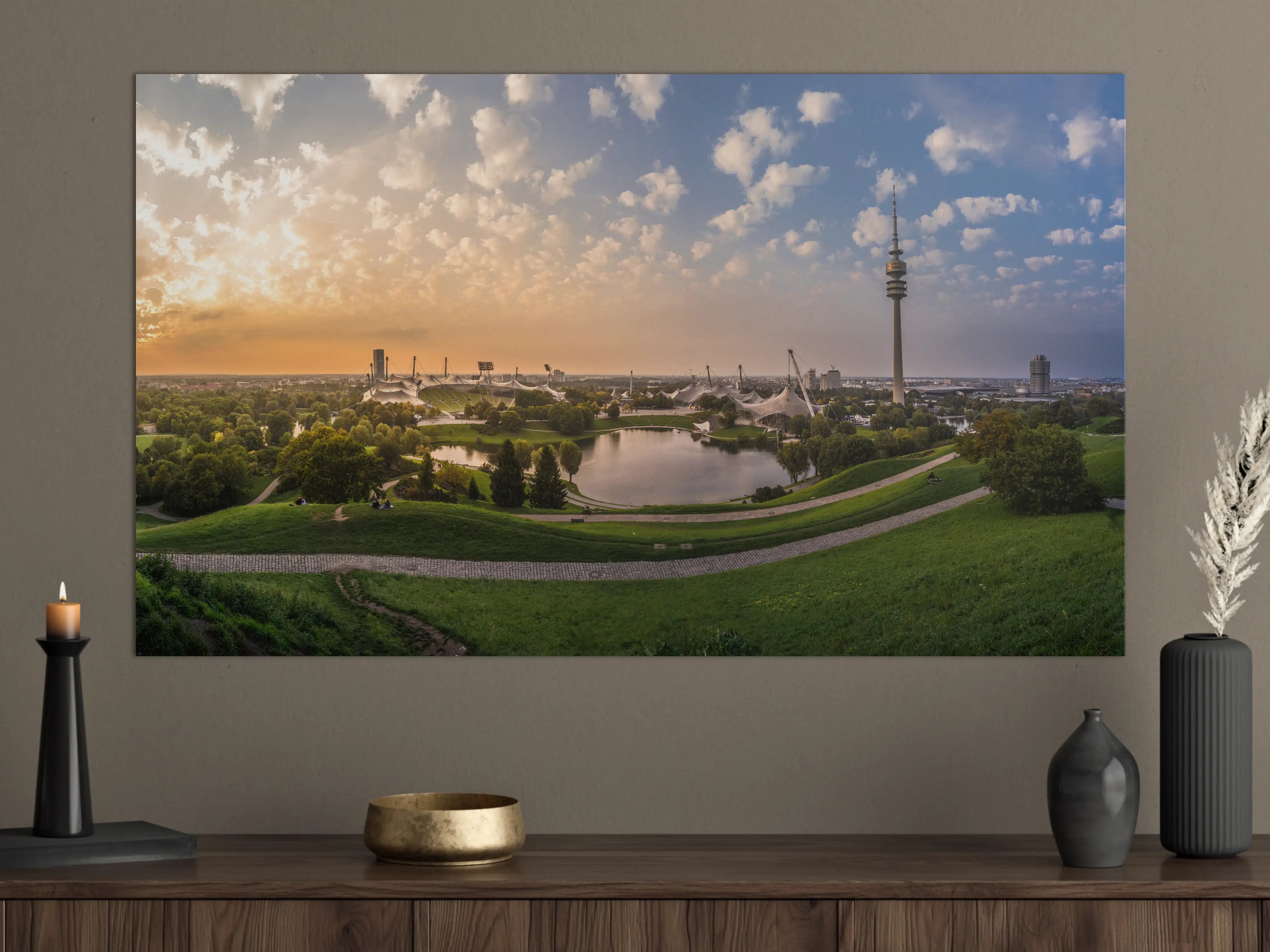 Große Wandbilder - München Olympiaberg mit Sonnenuntergang