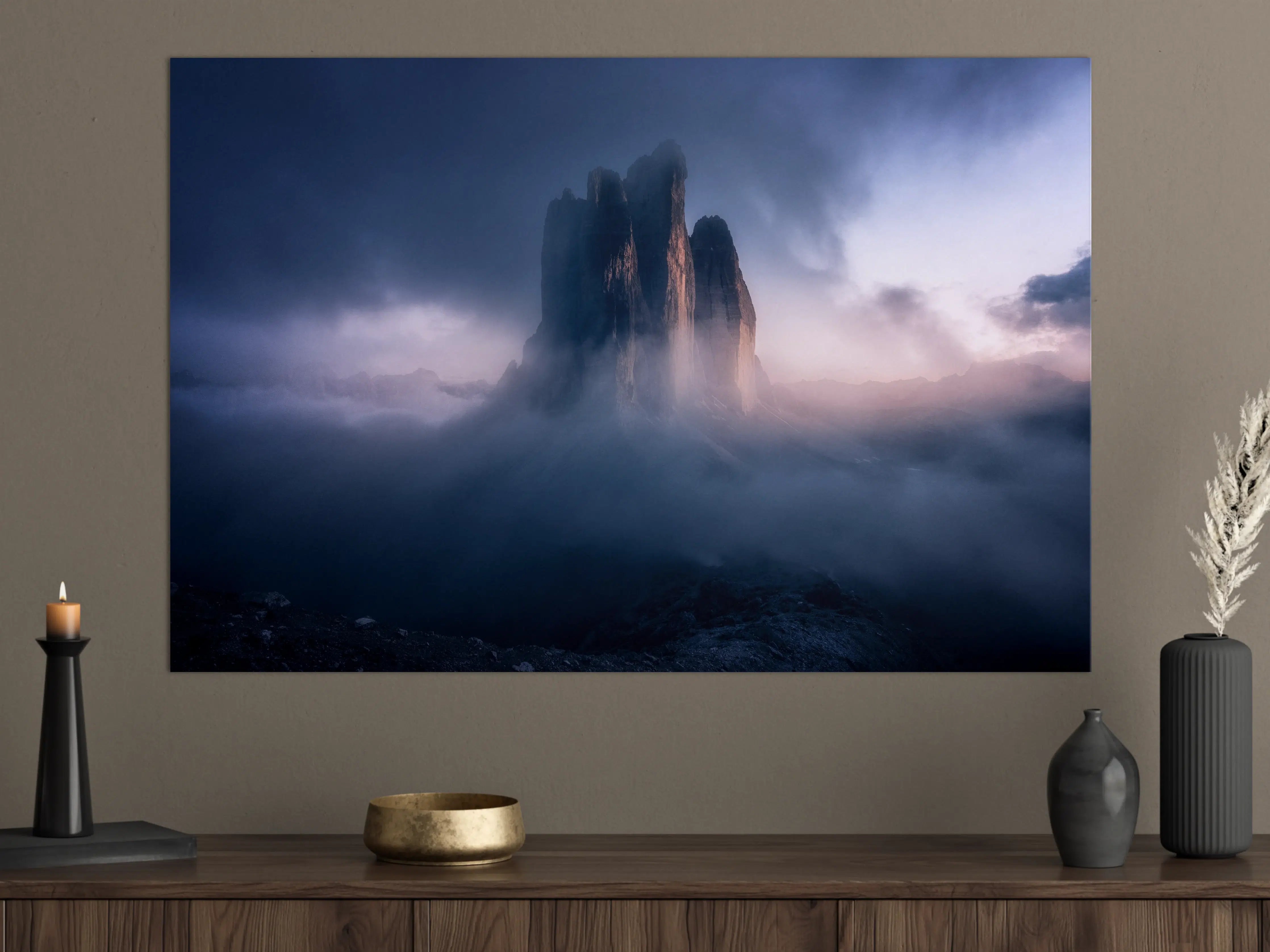 Große Wandbilder - Mystische Berggipfel im Nebel