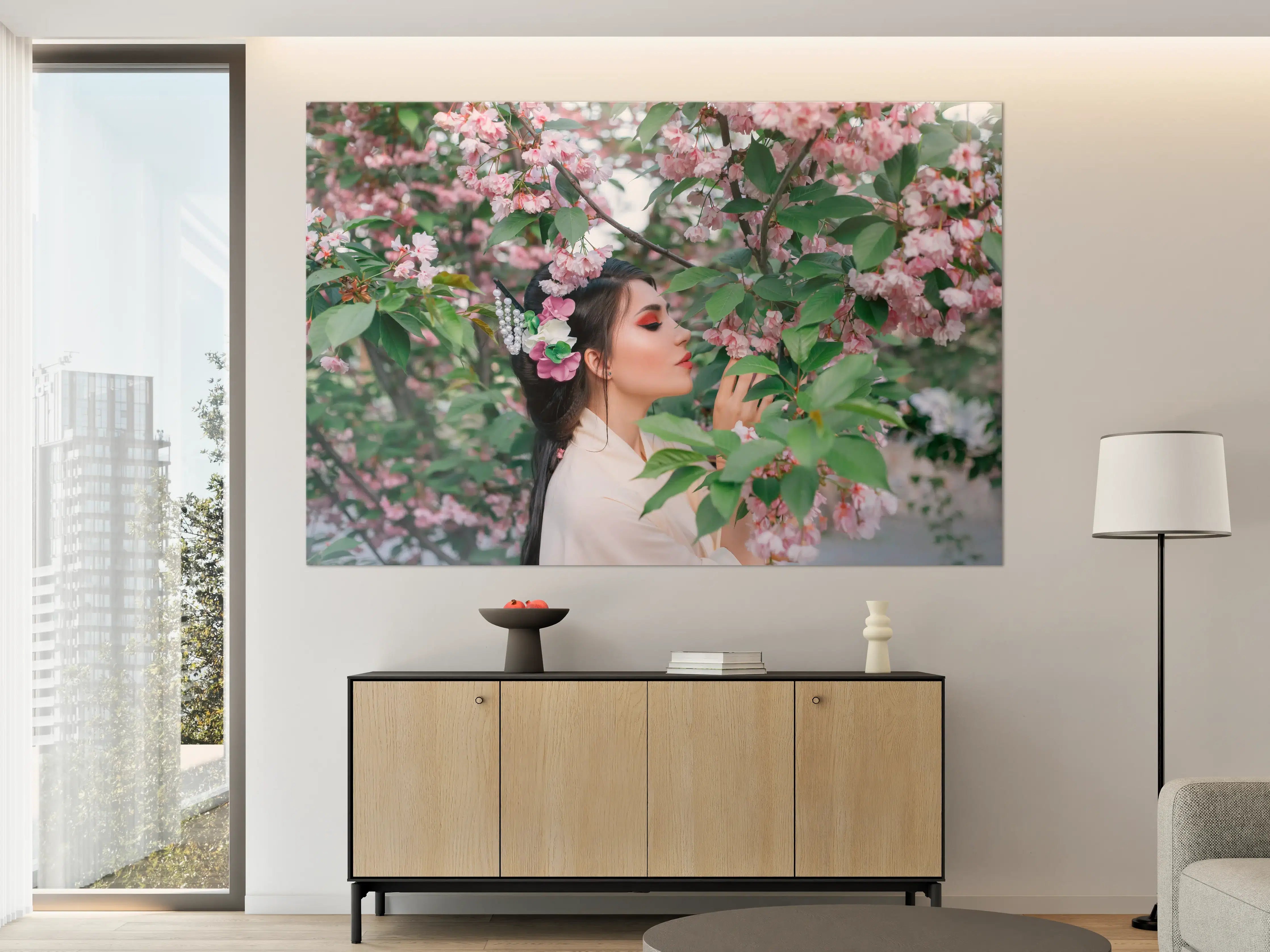 Große Wandbilder - Orientalische Frau in Sakura-Blüten