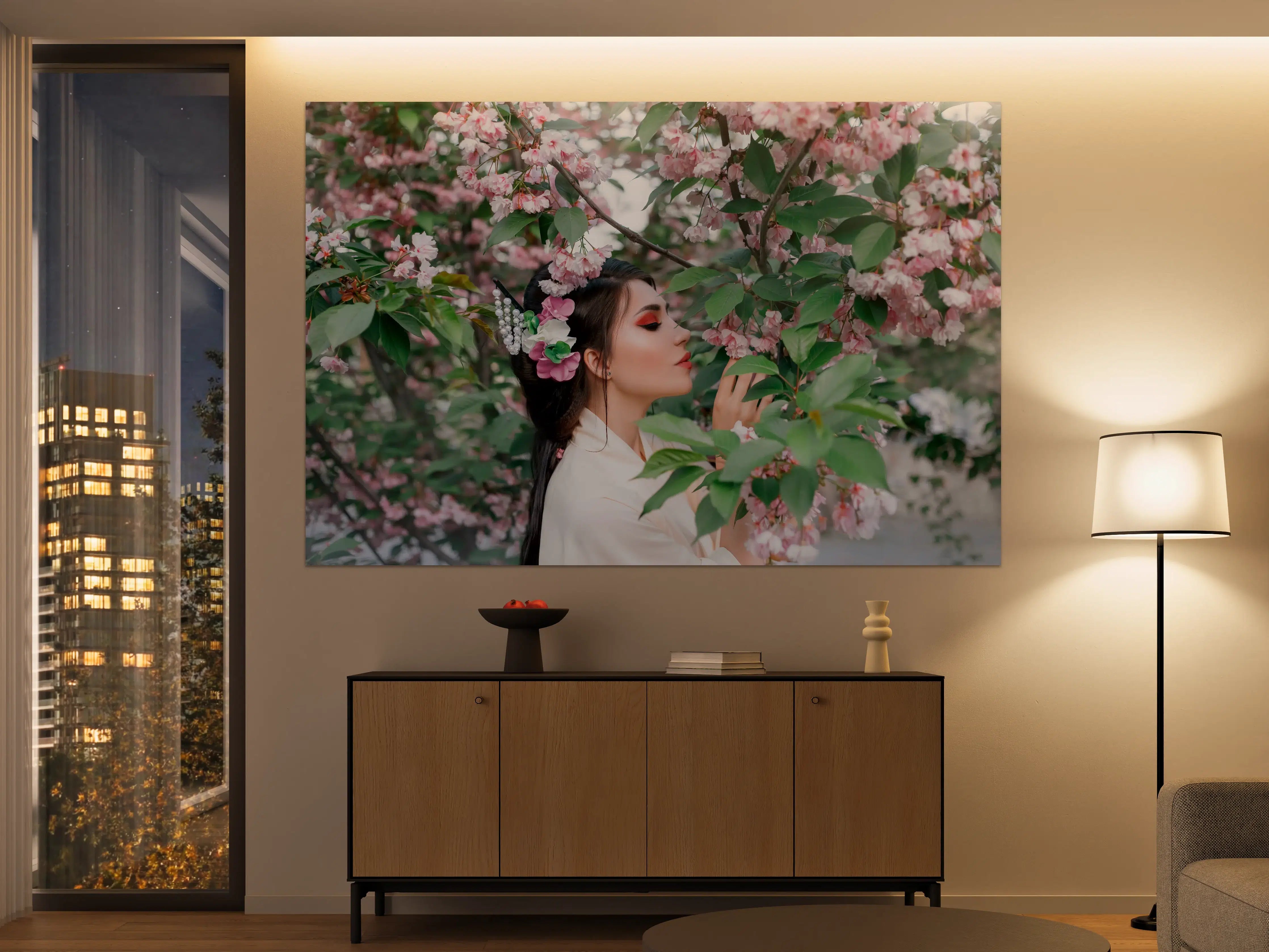 Große Wandbilder - Orientalische Frau in Sakura-Blüten