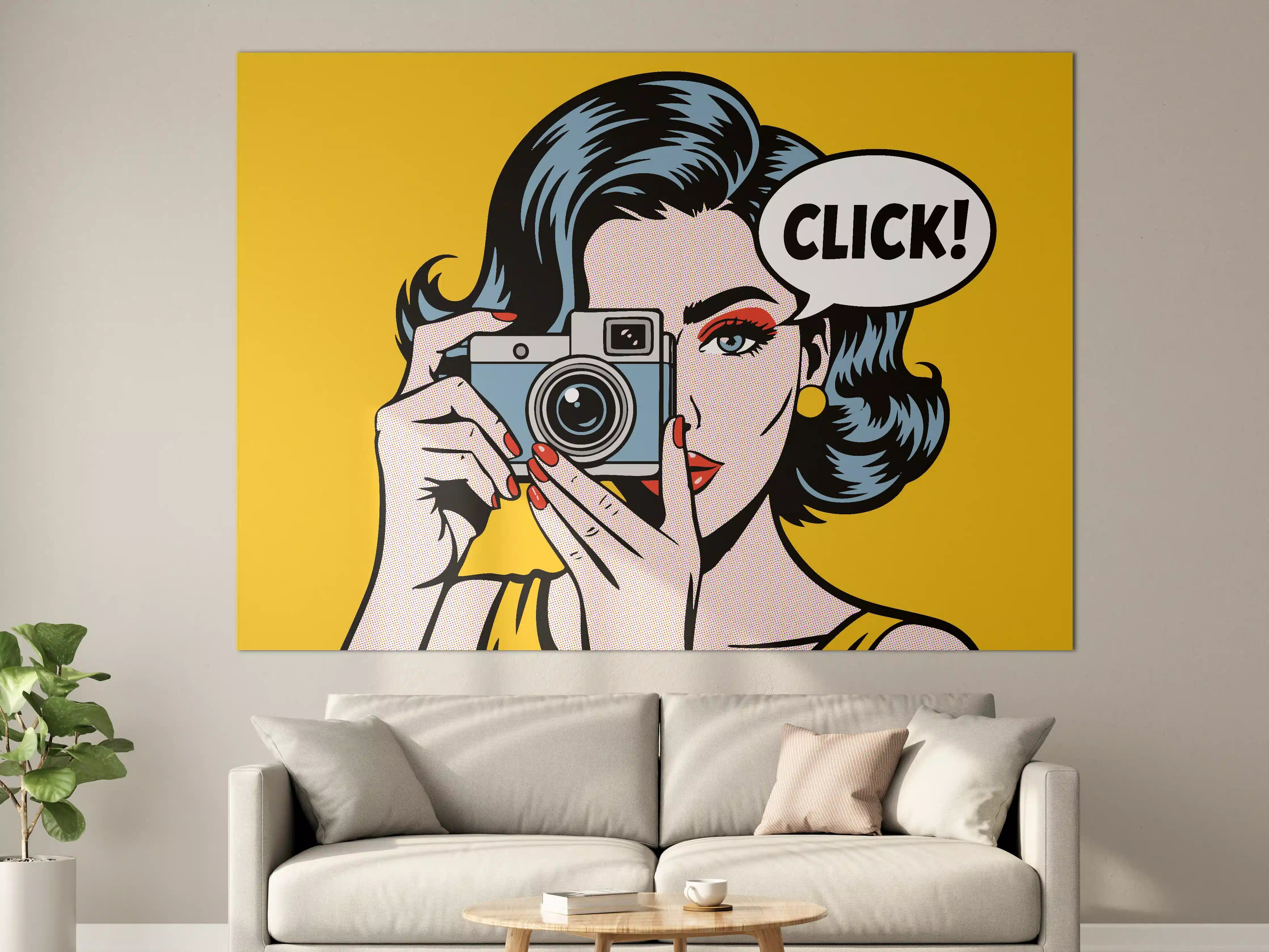Große Wandbilder - Pop-Art Frau mit Kamera auf Gelbem Hintergrund