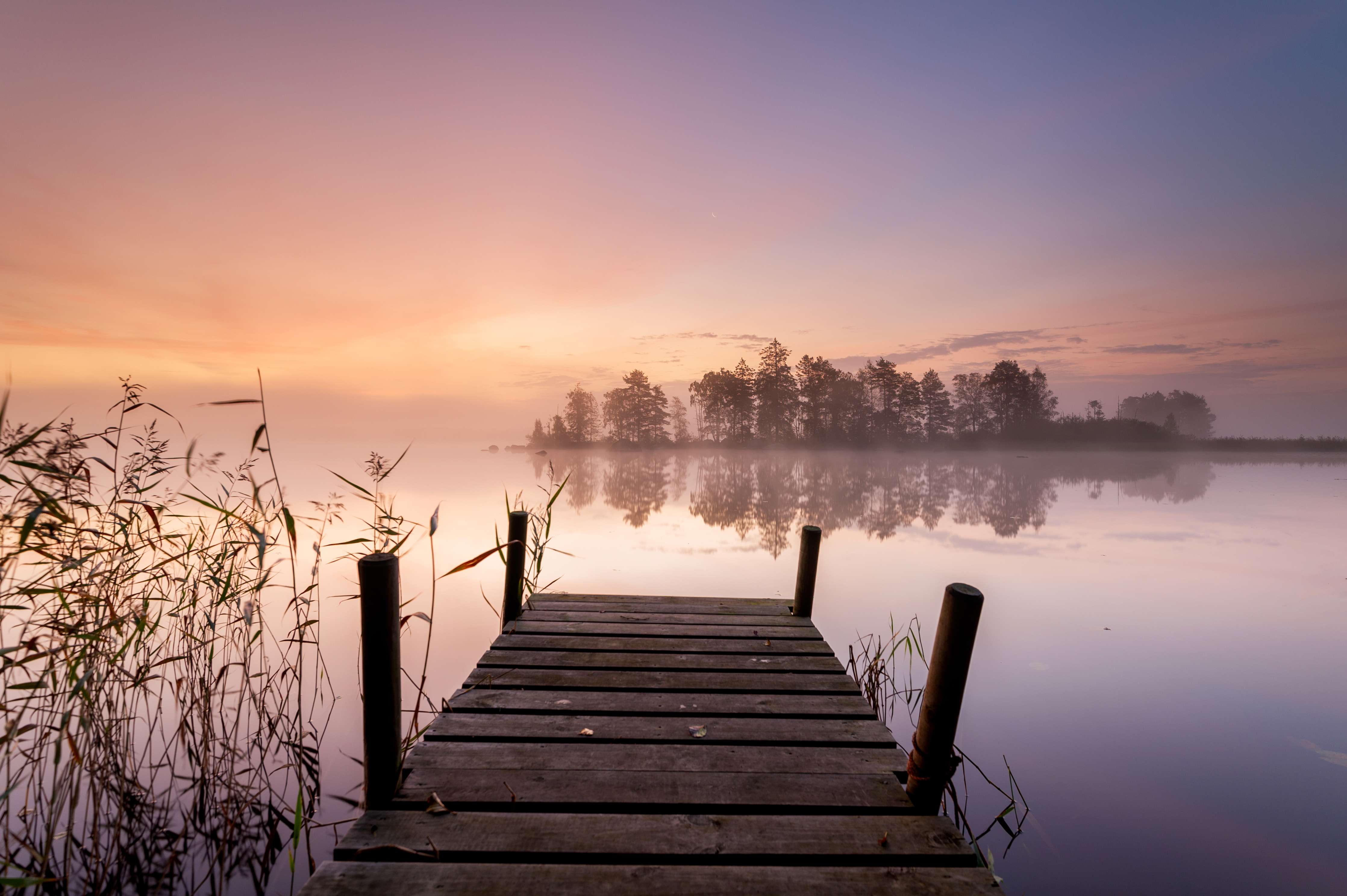 Große Wandbilder-Romantischer Sonnenaufgang über See