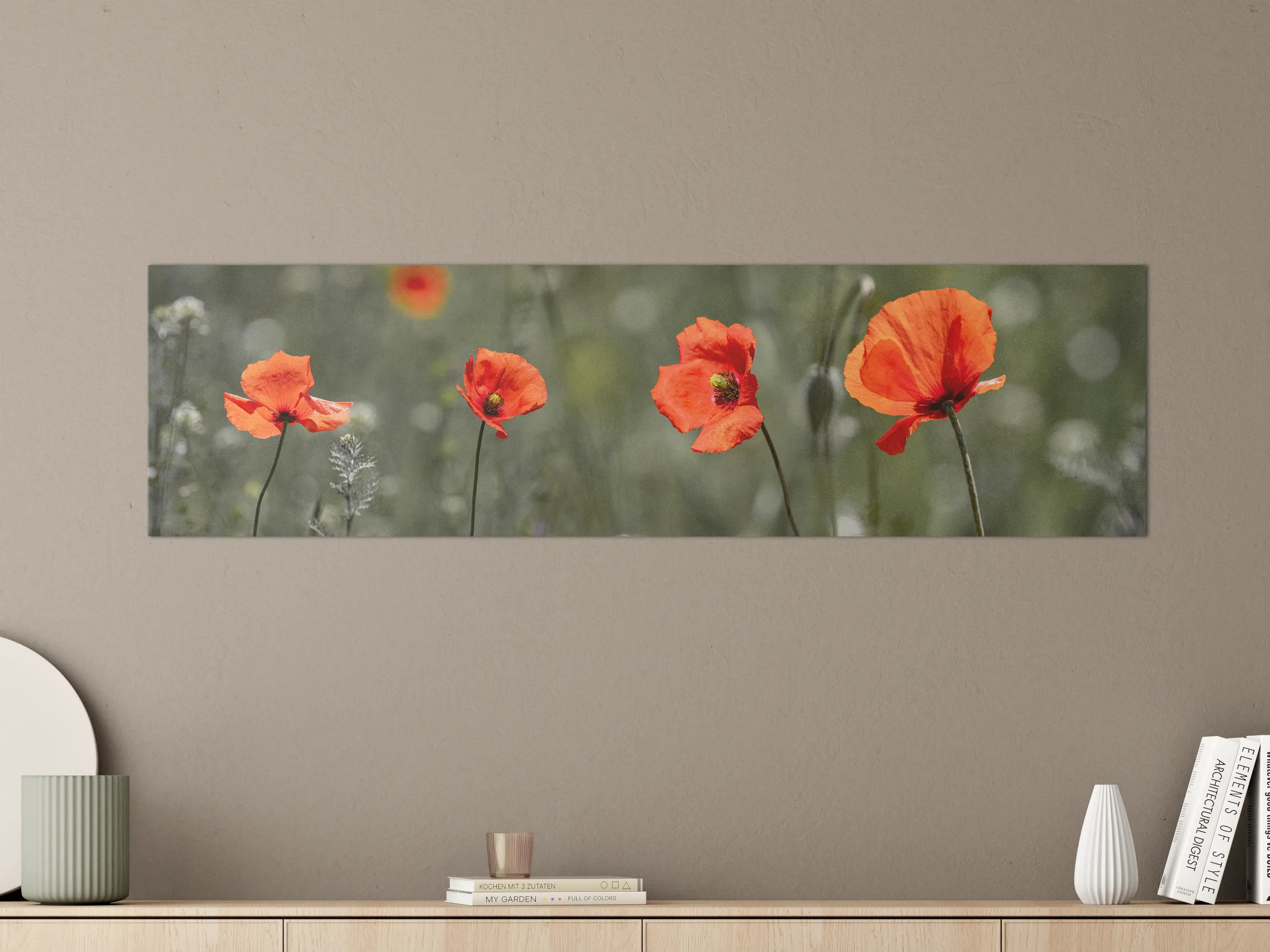 Große Wandbilder - Roter Mohn inmitten des Grüns