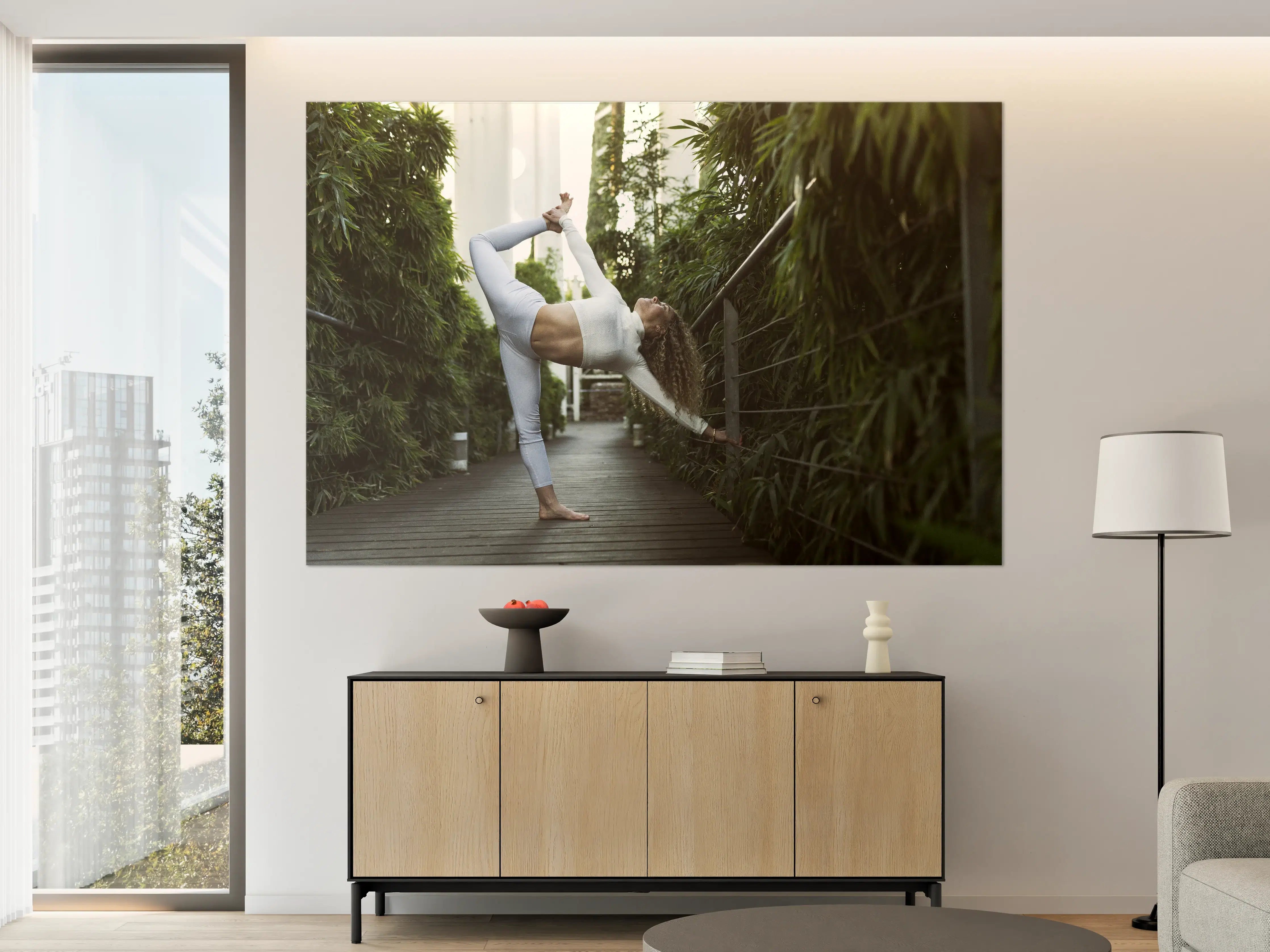 Große Wandbilder - Schöne blonde Frau mit lockigem Haar