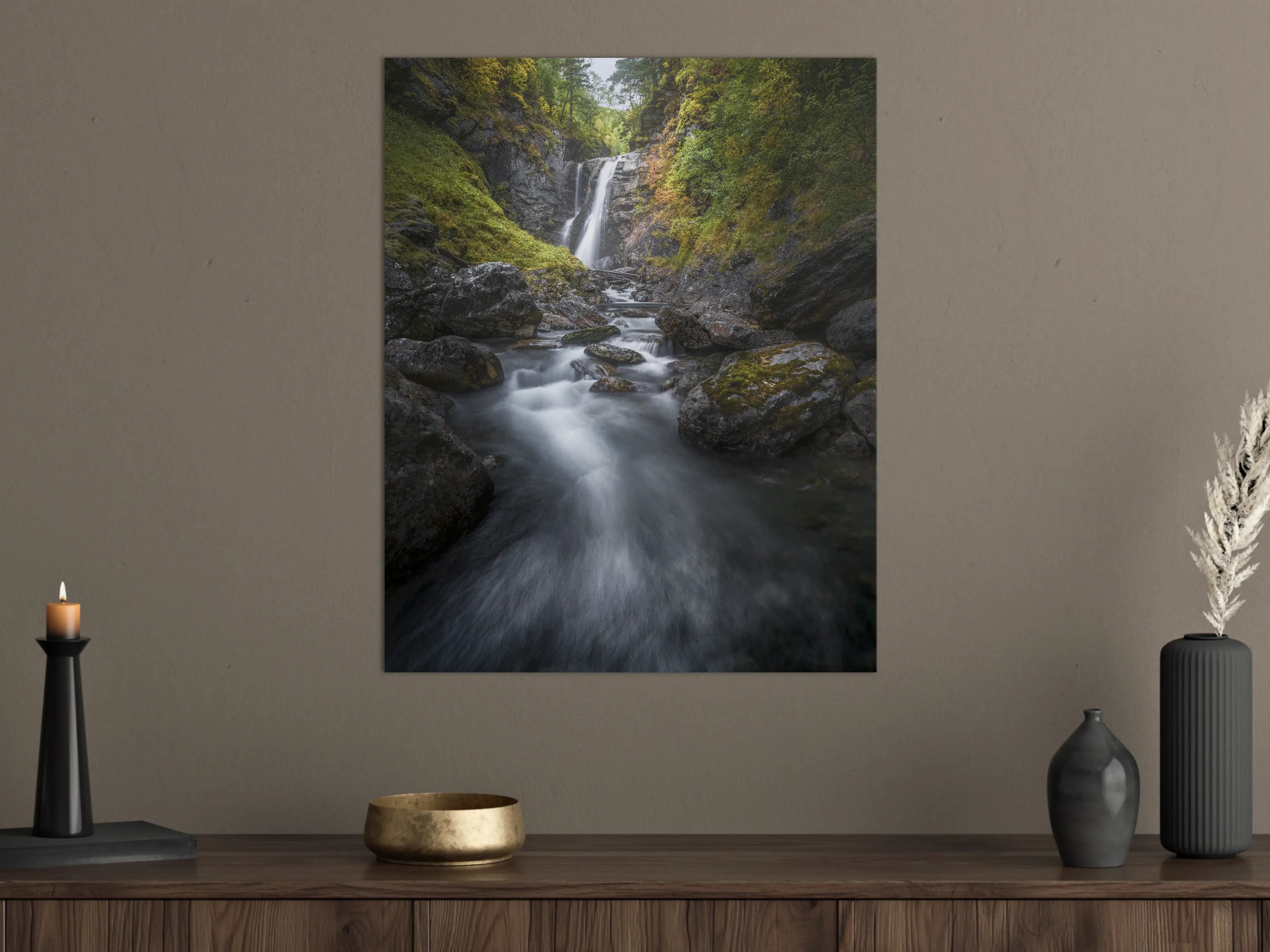 Große Wandbilder - Silberner Wasserfall in smaragdener Natur