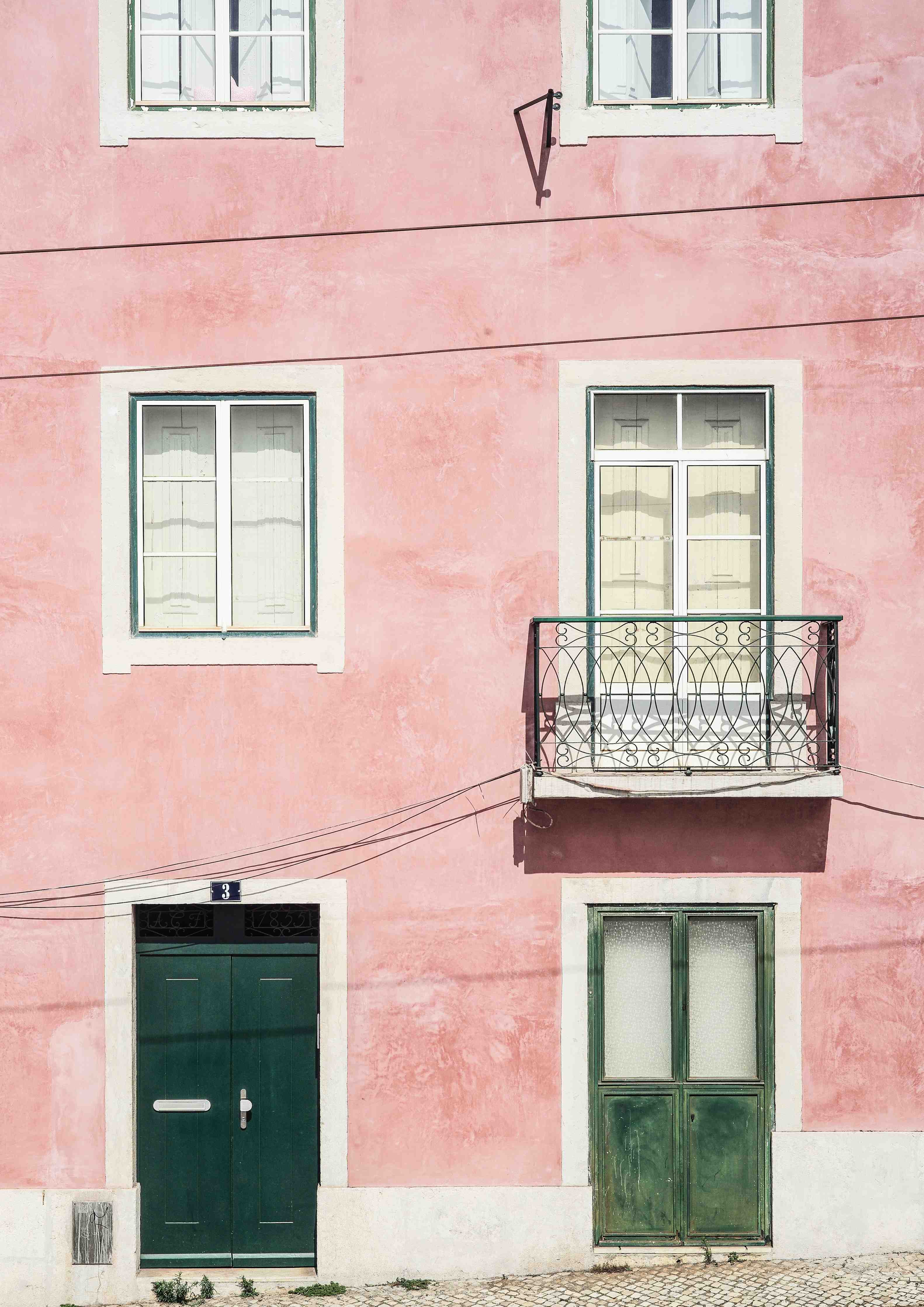 Große Wandbilder-Vintage Fassade in Pastellrosa