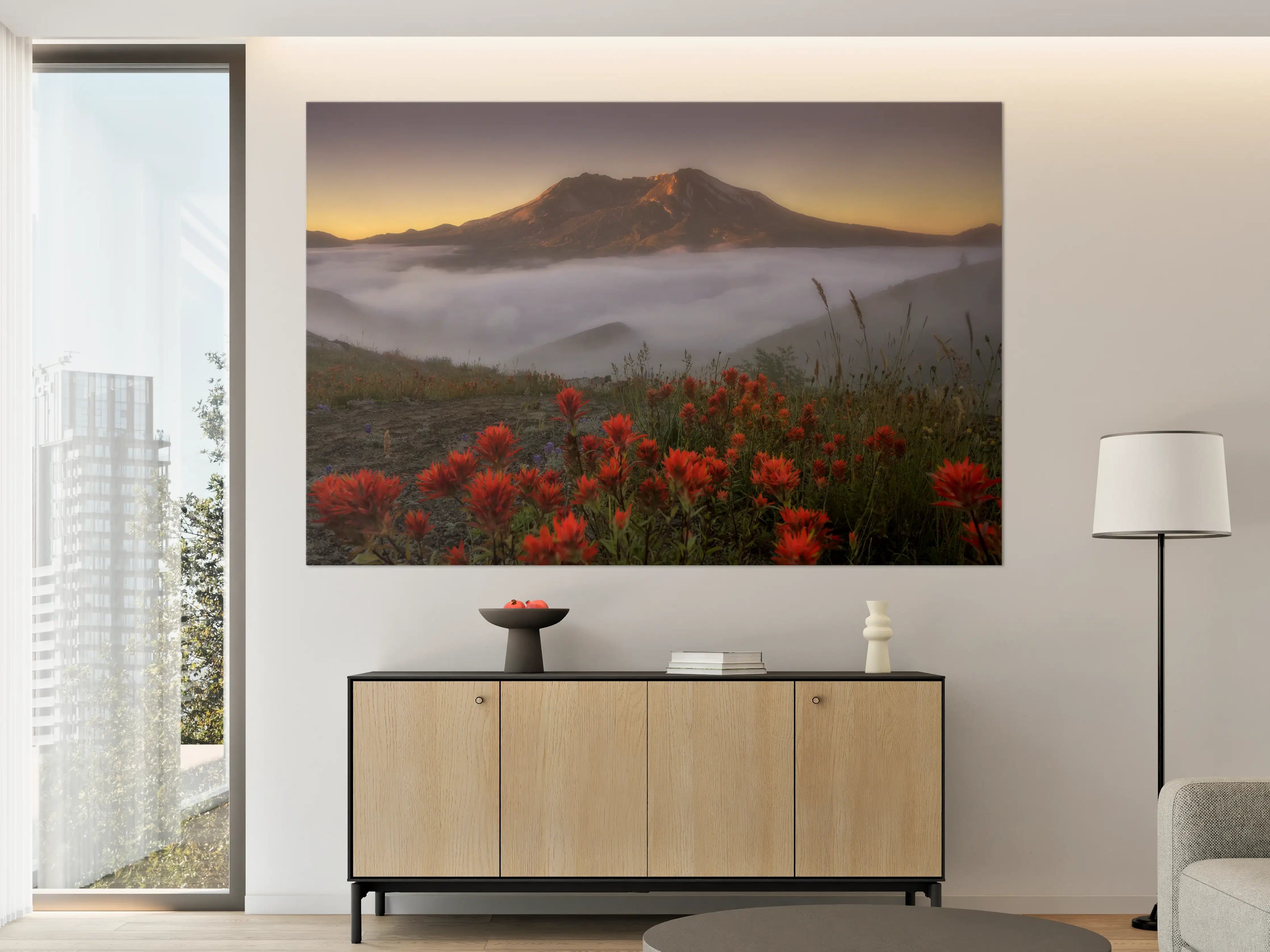 Große Wandbilder - Vulkan im Morgenlicht mit roten Blumen