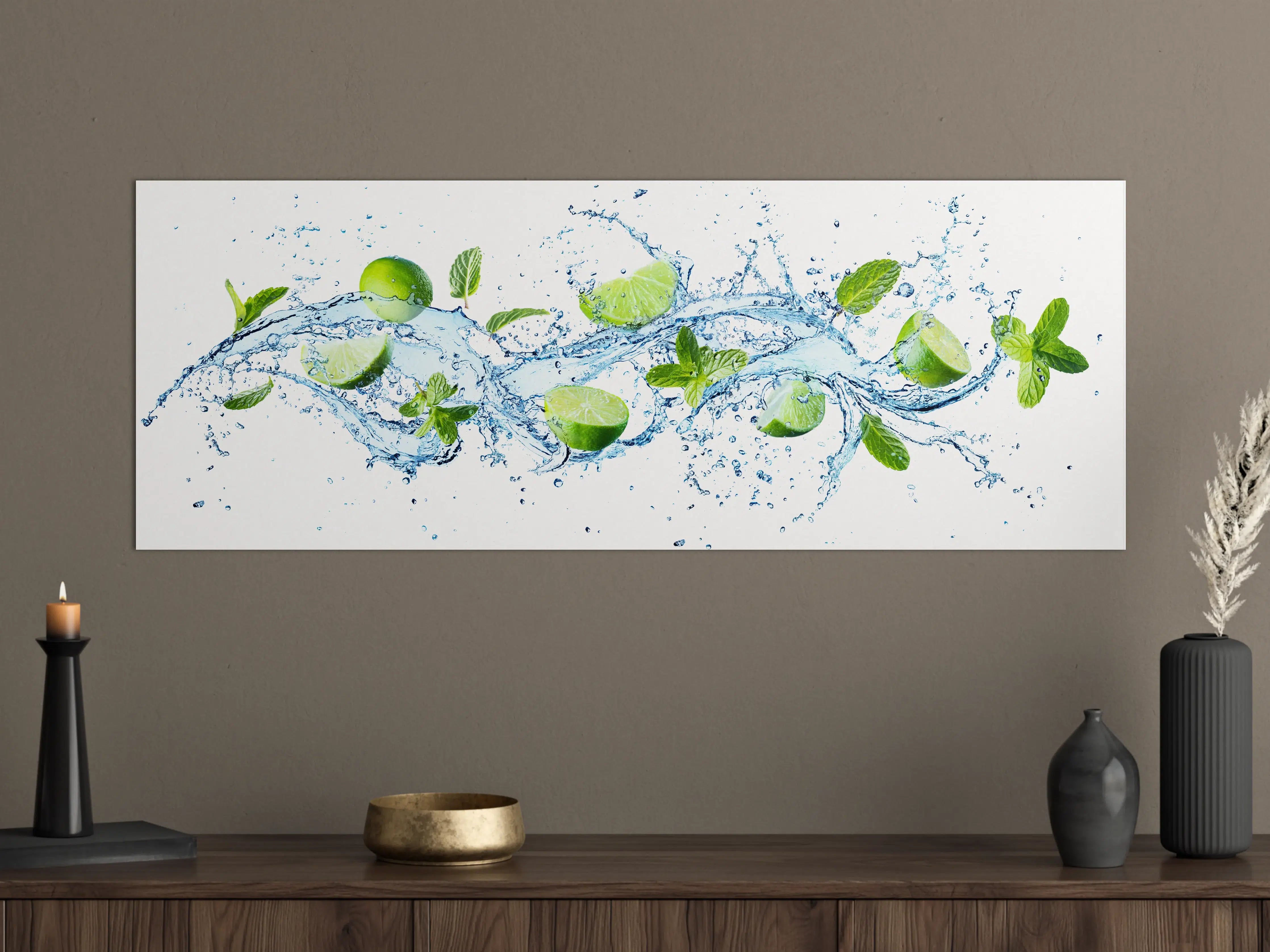 Große Wandbilder - Wasserspritzer mit Minzblättern und Limettenspalten