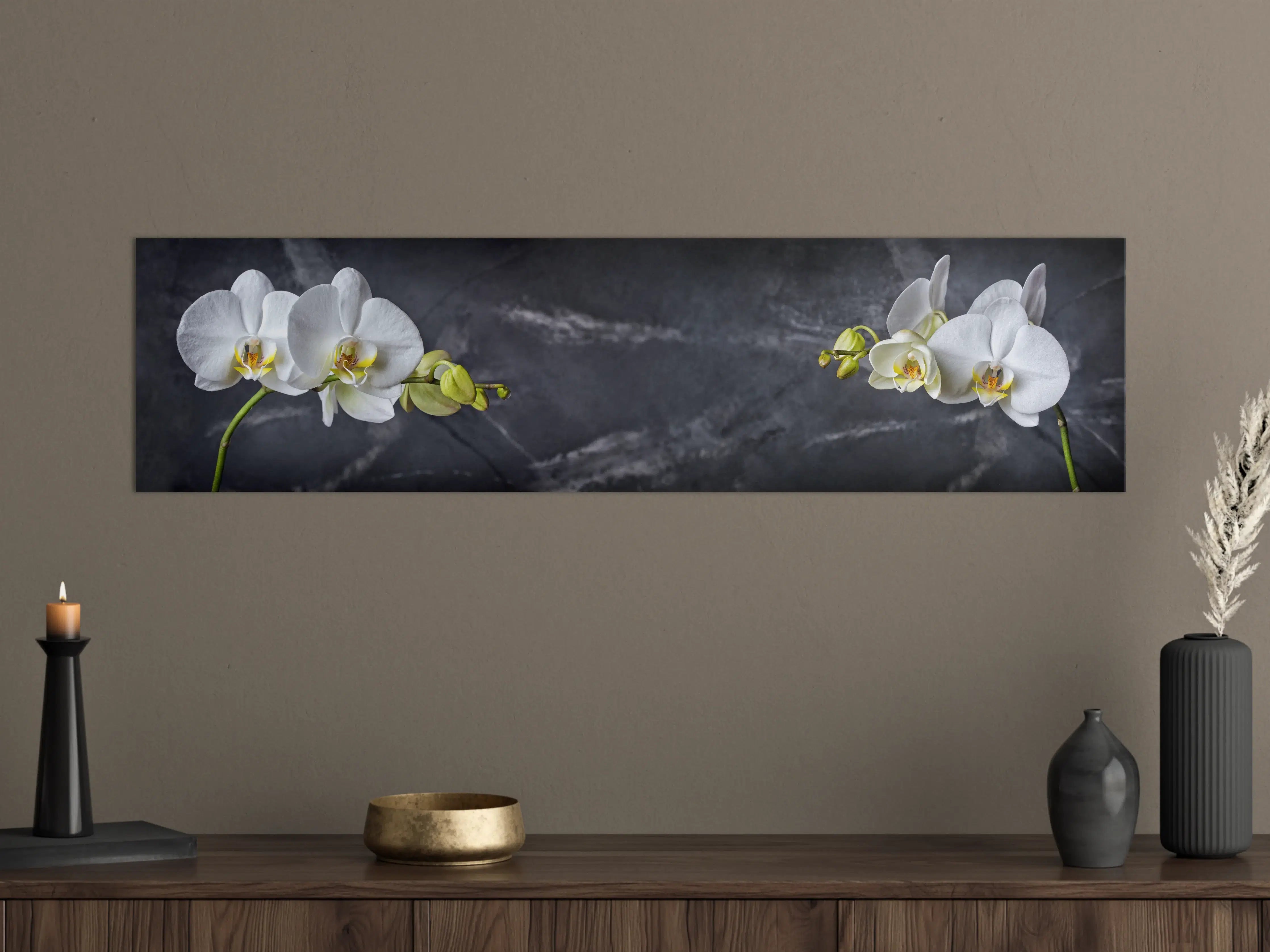 Große Wandbilder - Weiße Orchideen auf Marmor