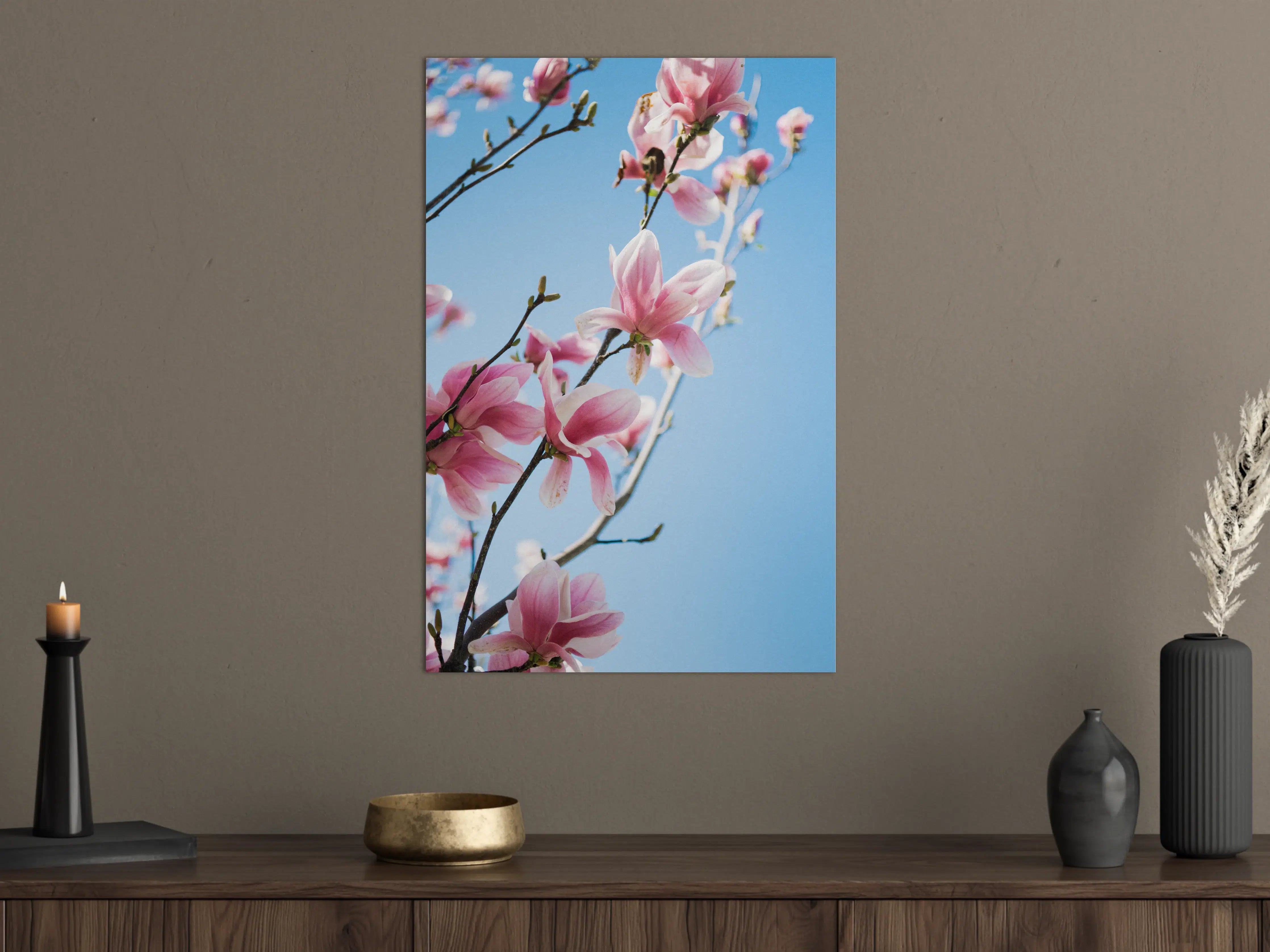 Große Wandbilder - Zartrosa Magnolienblüten vor blauem Himmel