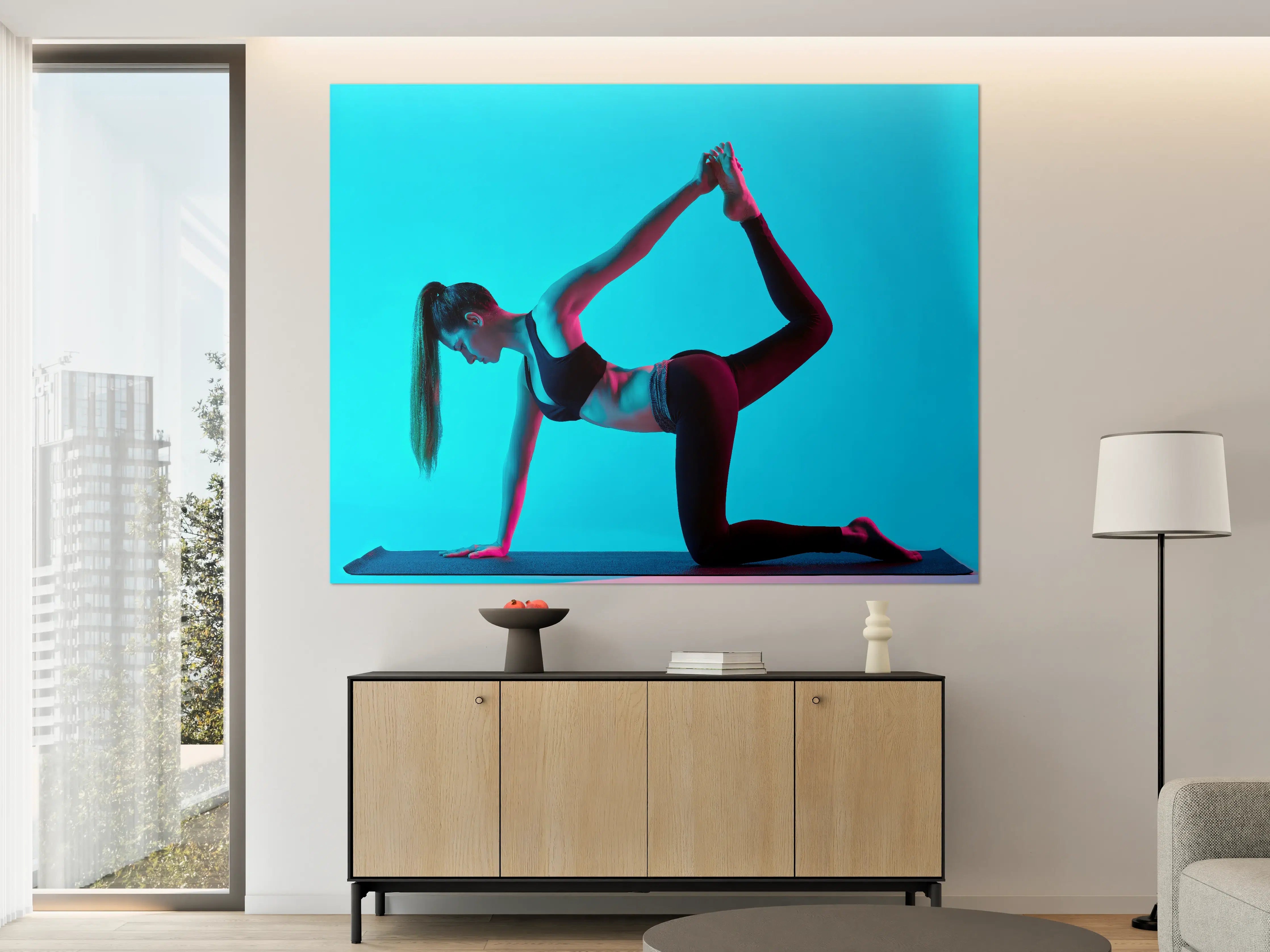 Große Wandbilder - konzentrierte Frau in Yoga-Pose