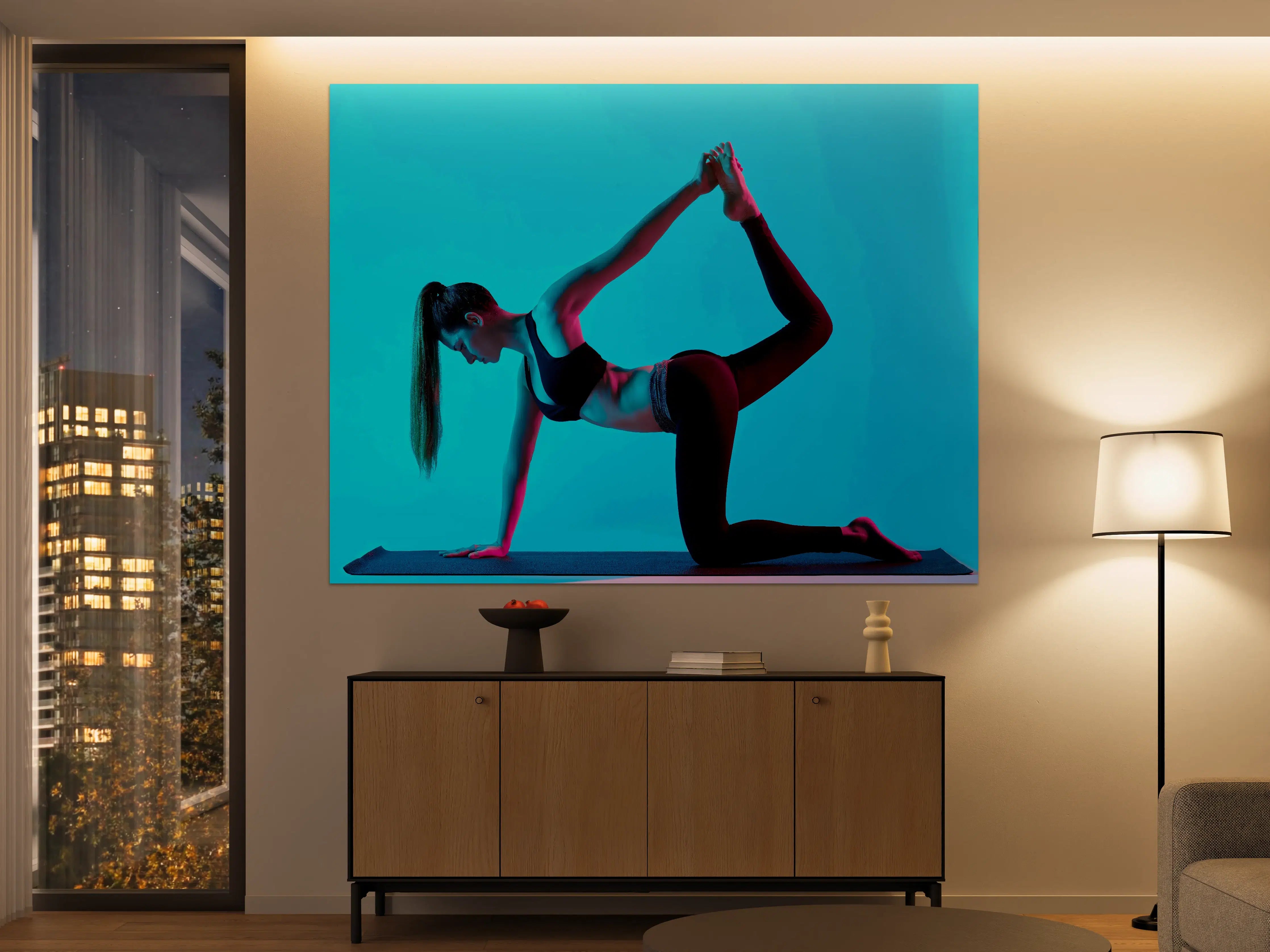 Große Wandbilder - konzentrierte Frau in Yoga-Pose