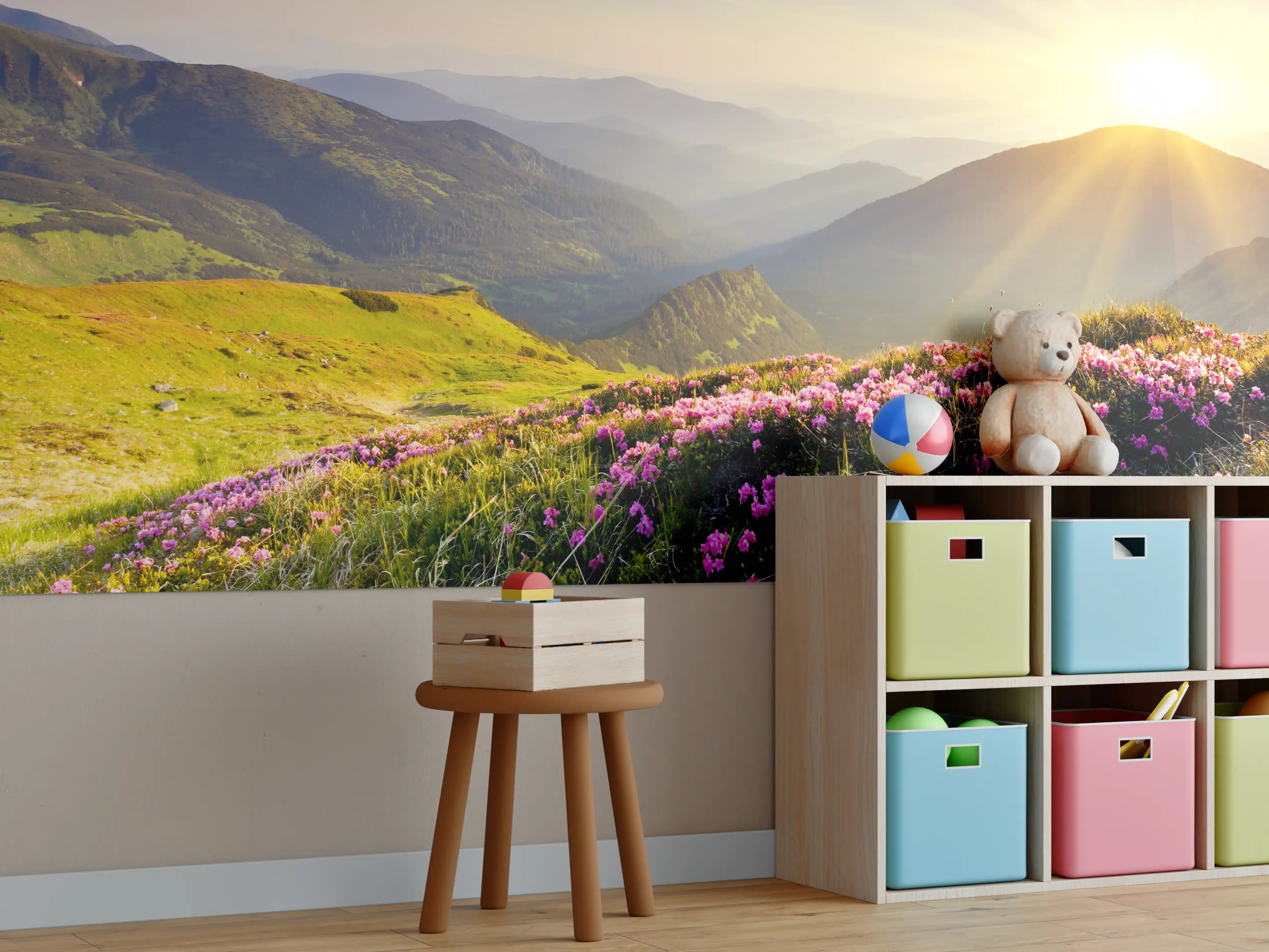 Kinderzimmer Wandgestaltung -  ruhige Berglandschaft in der Schweiz