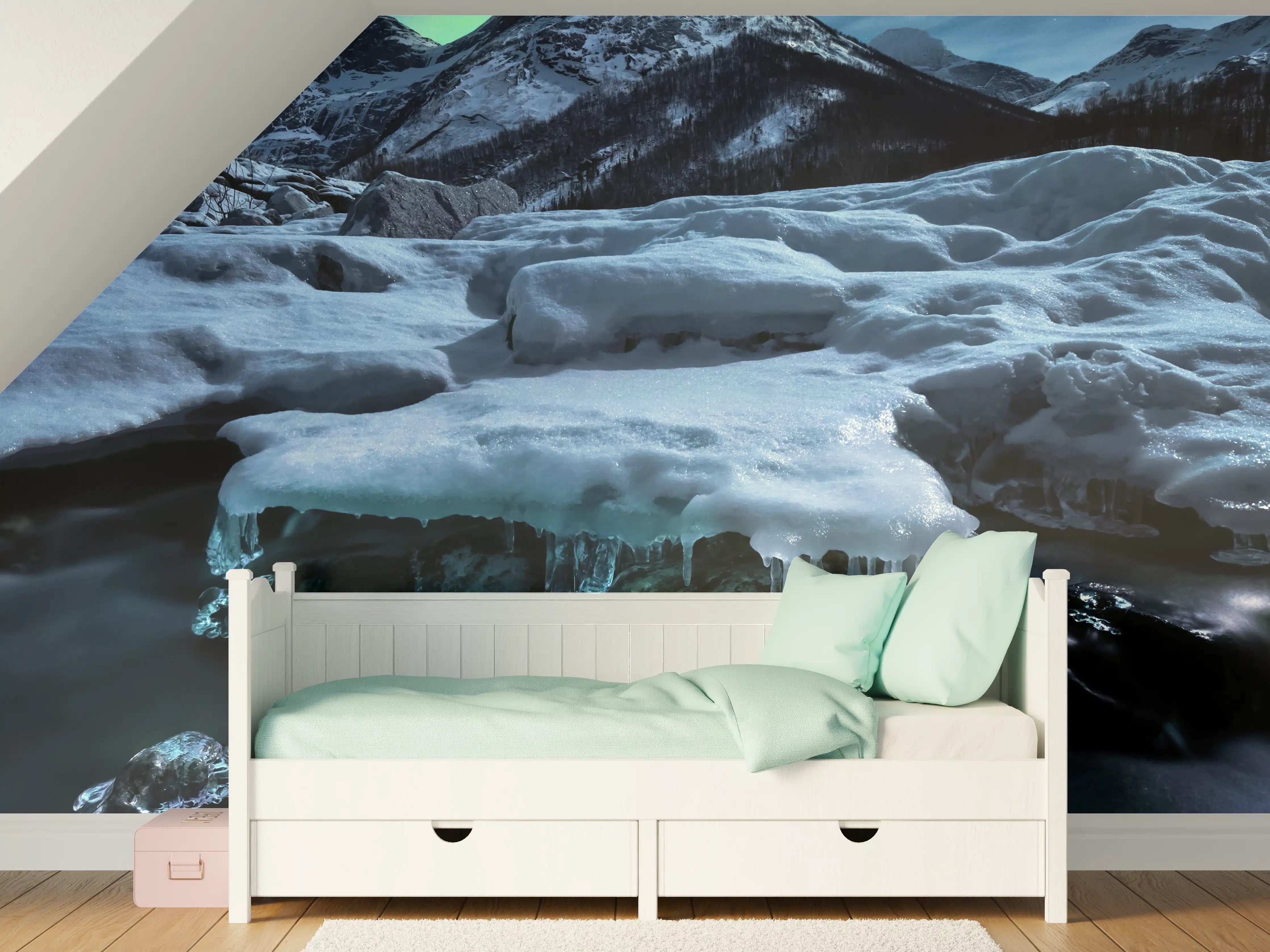 Kinderzimmer Wandgestaltung - Aurora über Eisbergspitze