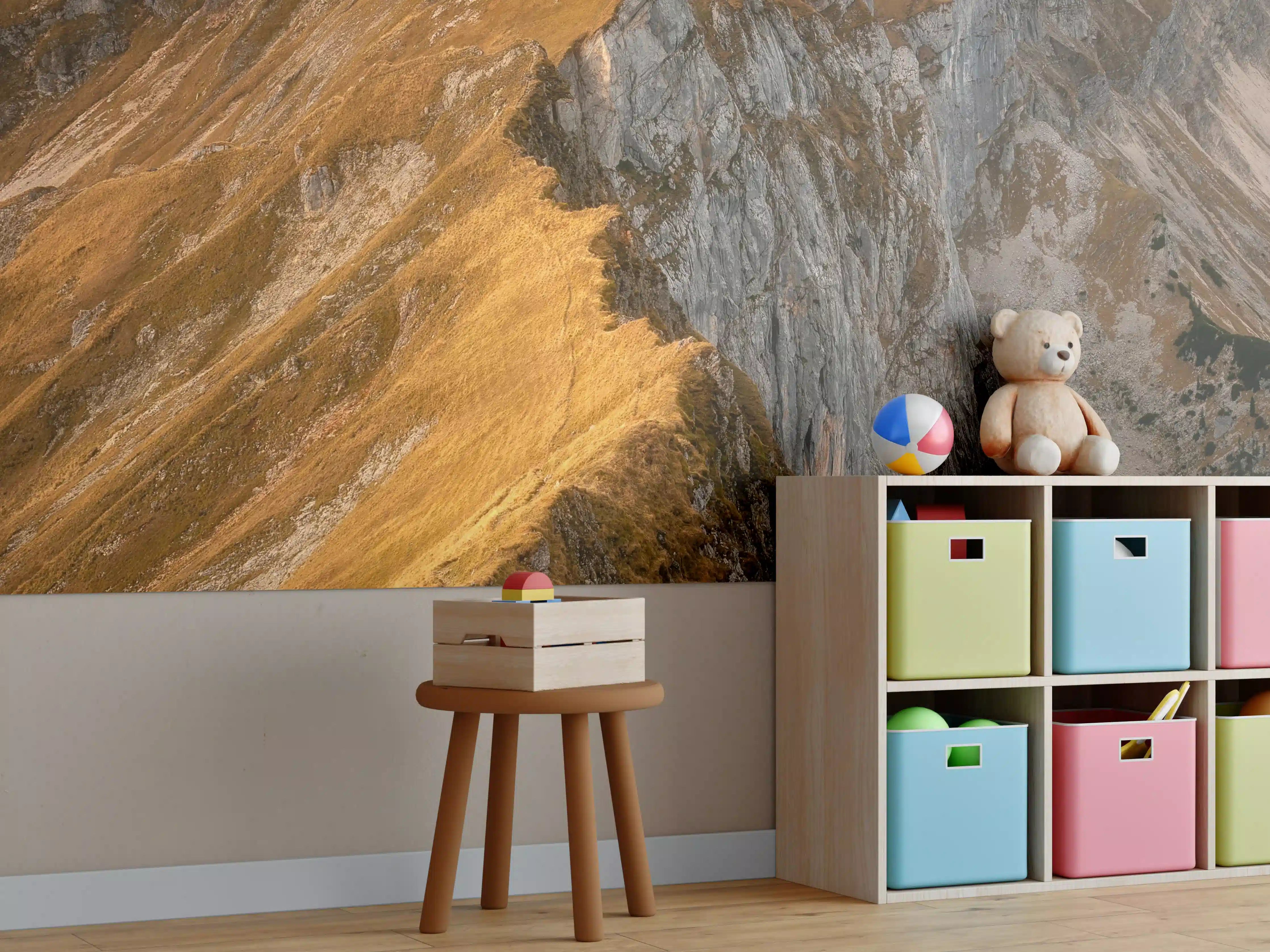Kinderzimmer Wandgestaltung - Berglandschaft bei Sonnenuntergang mit goldenem Licht