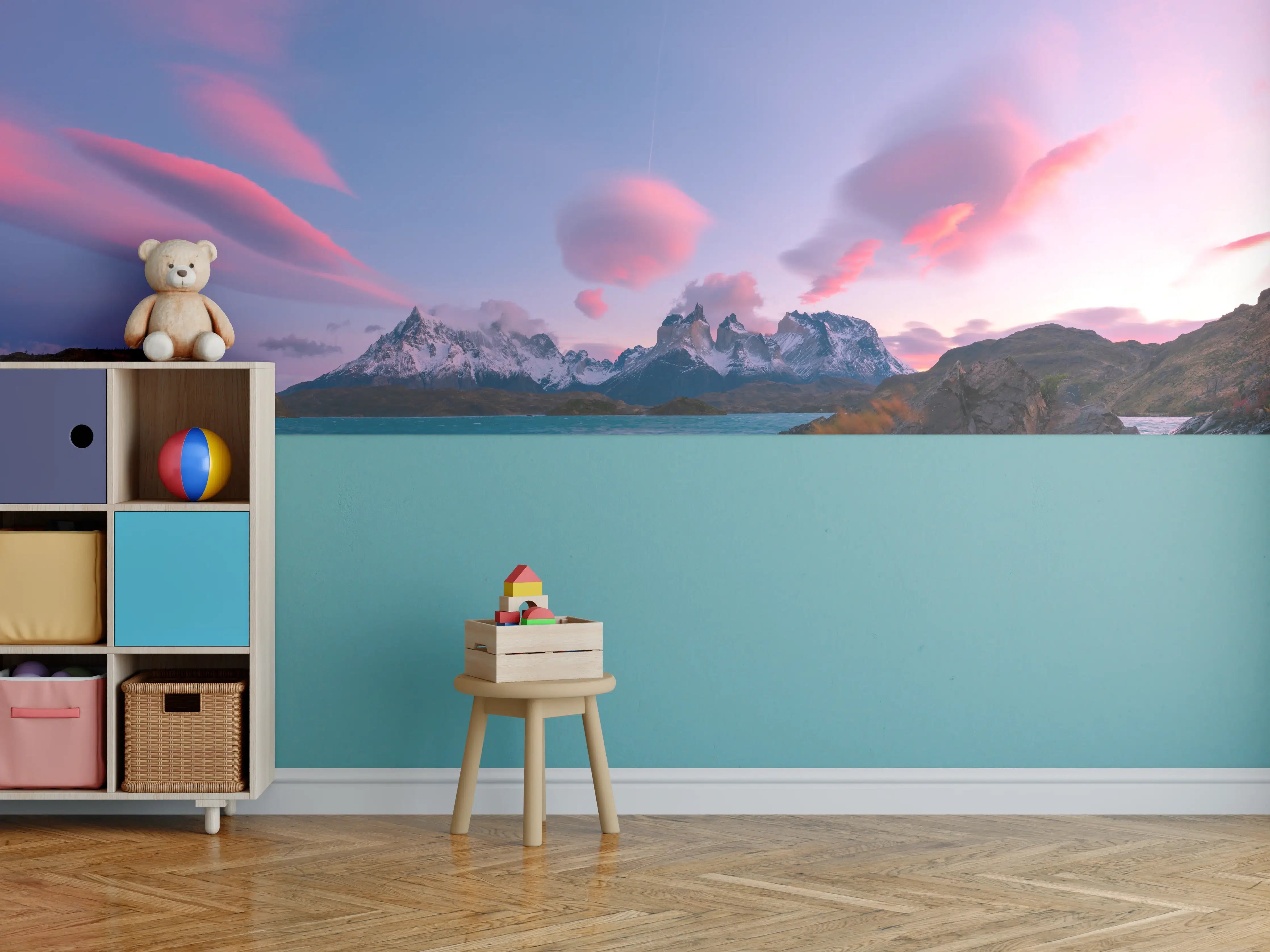 Kinderzimmer Wandgestaltung - Bergpanorama im rosa Sonnenuntergang