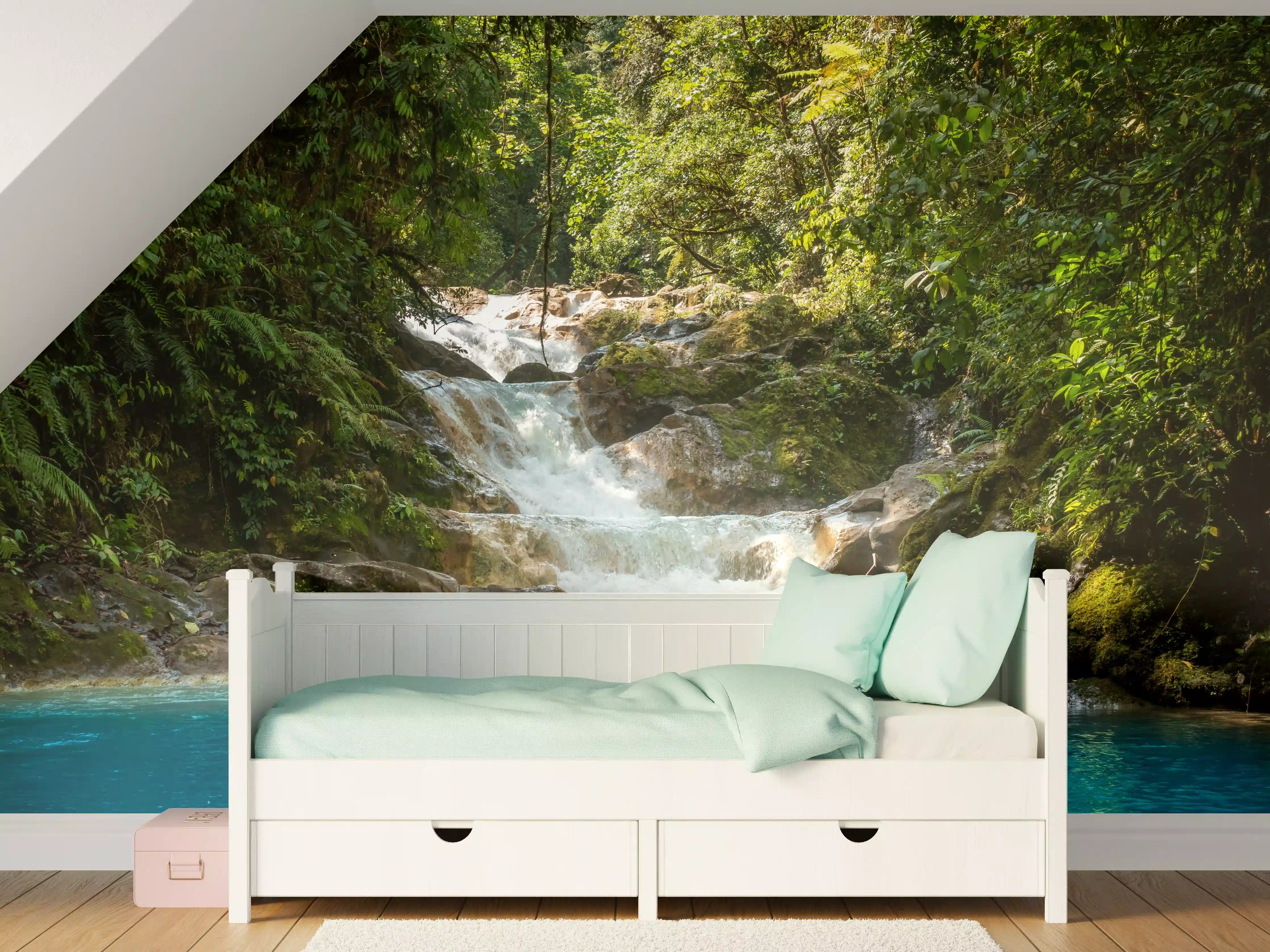 Kinderzimmer Wandgestaltung - Blauer Costa Rica Wasserfall