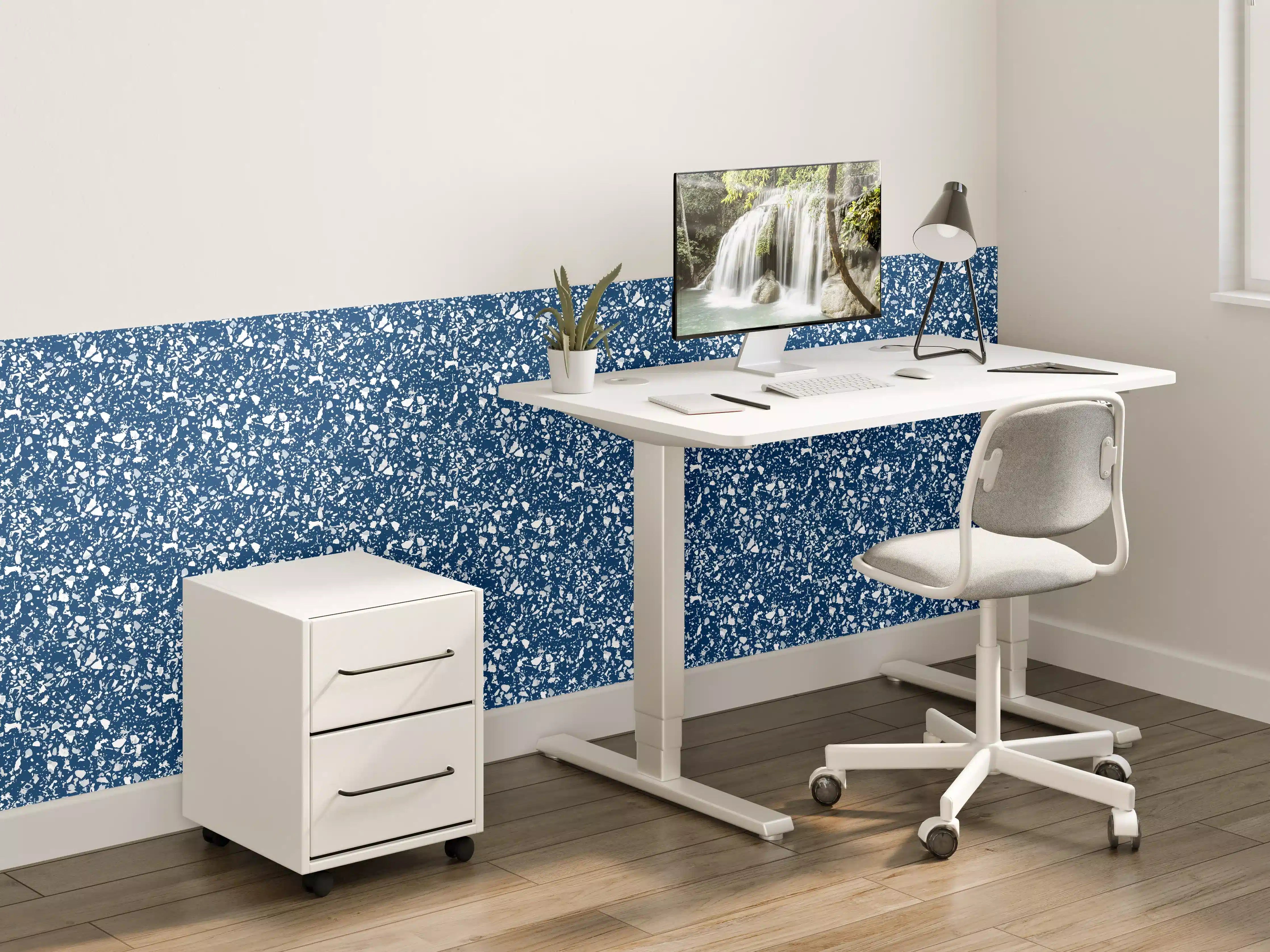 Kinderzimmer Wandgestaltung - Blaues Terrazzo mit dunklen Steinoptiken