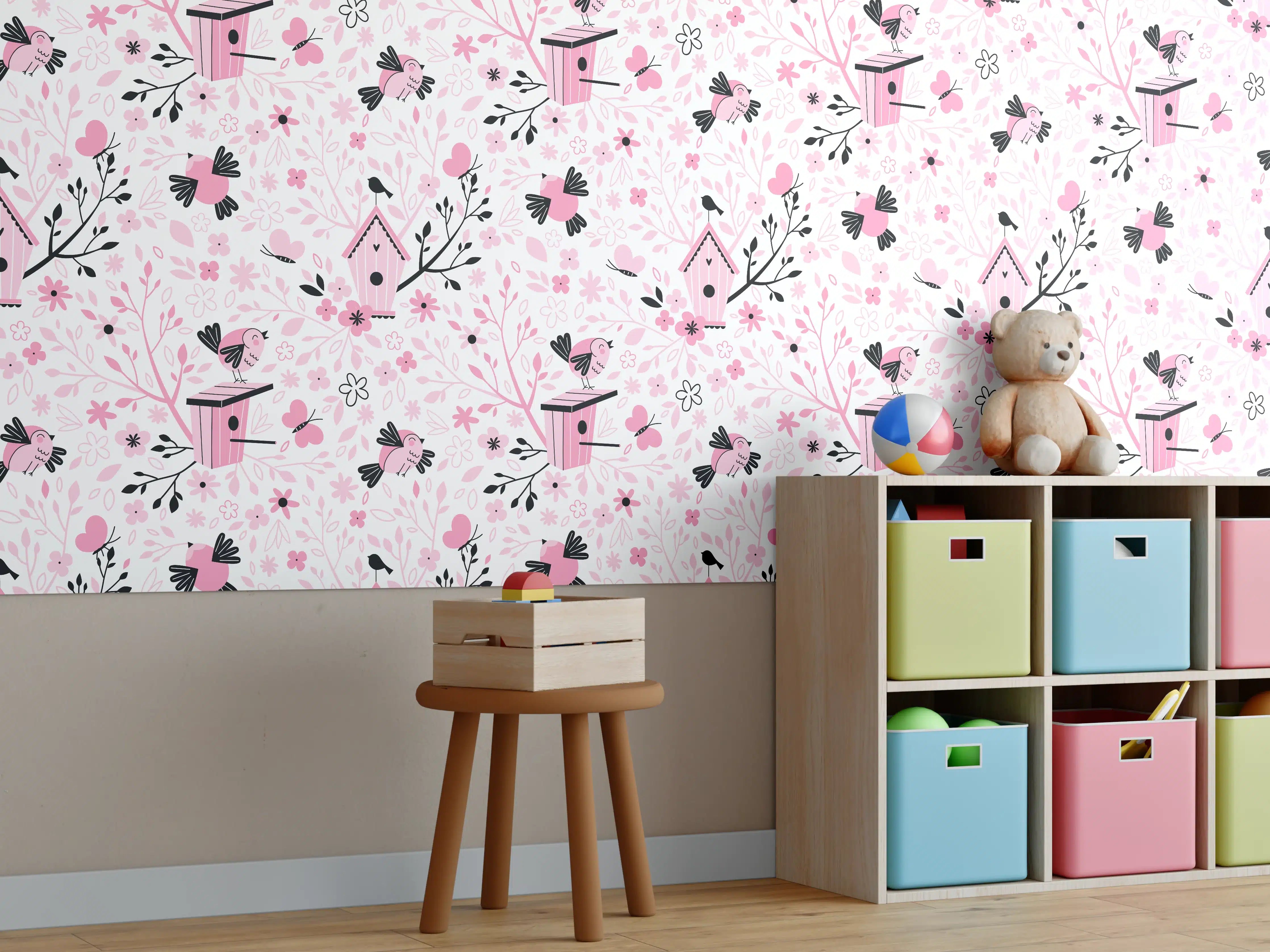 Kinderzimmer Wandgestaltung - Blumenmuster mit Vögeln und Bäumen