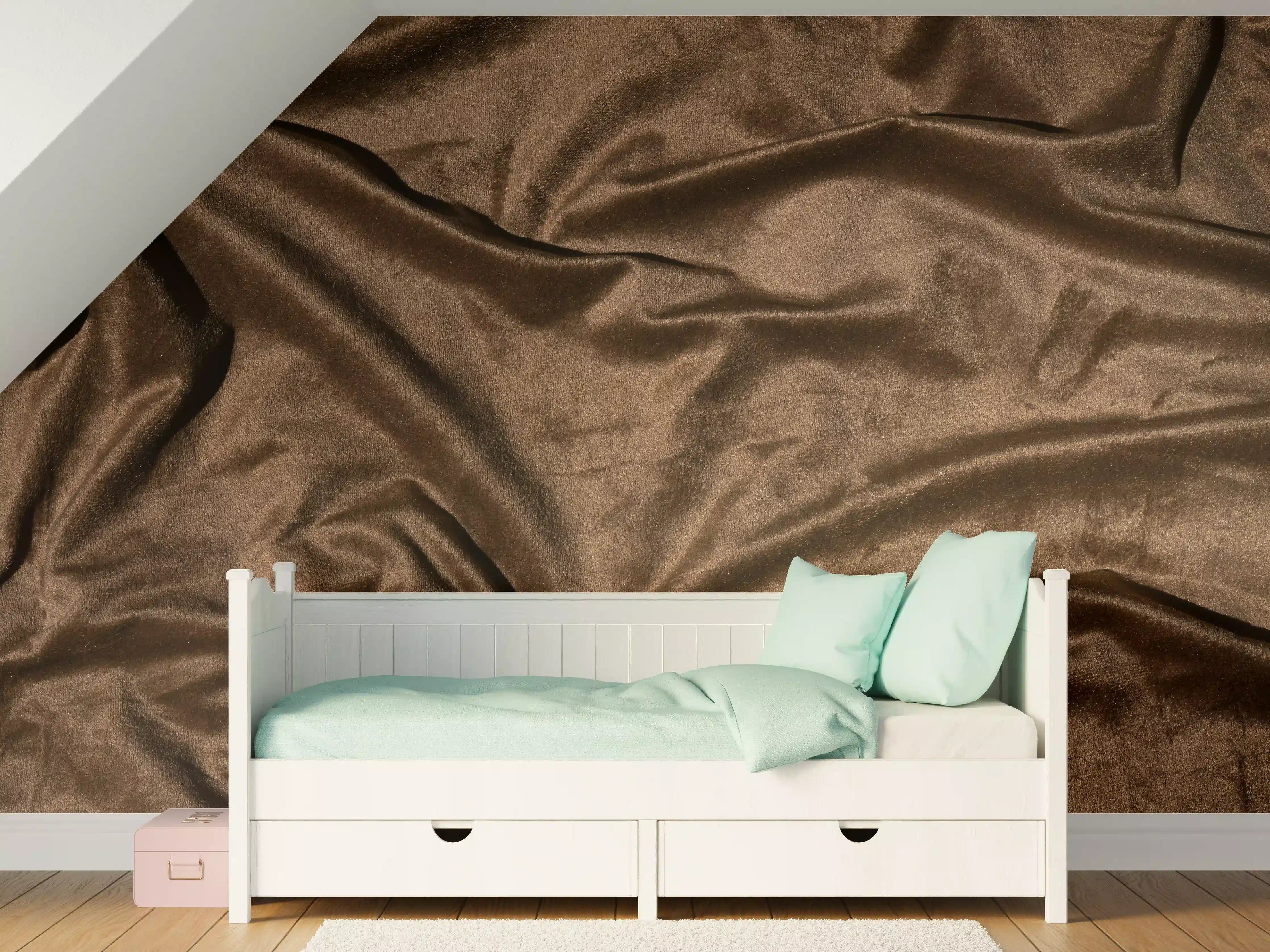 Kinderzimmer Wandgestaltung - Braune Satin Seide