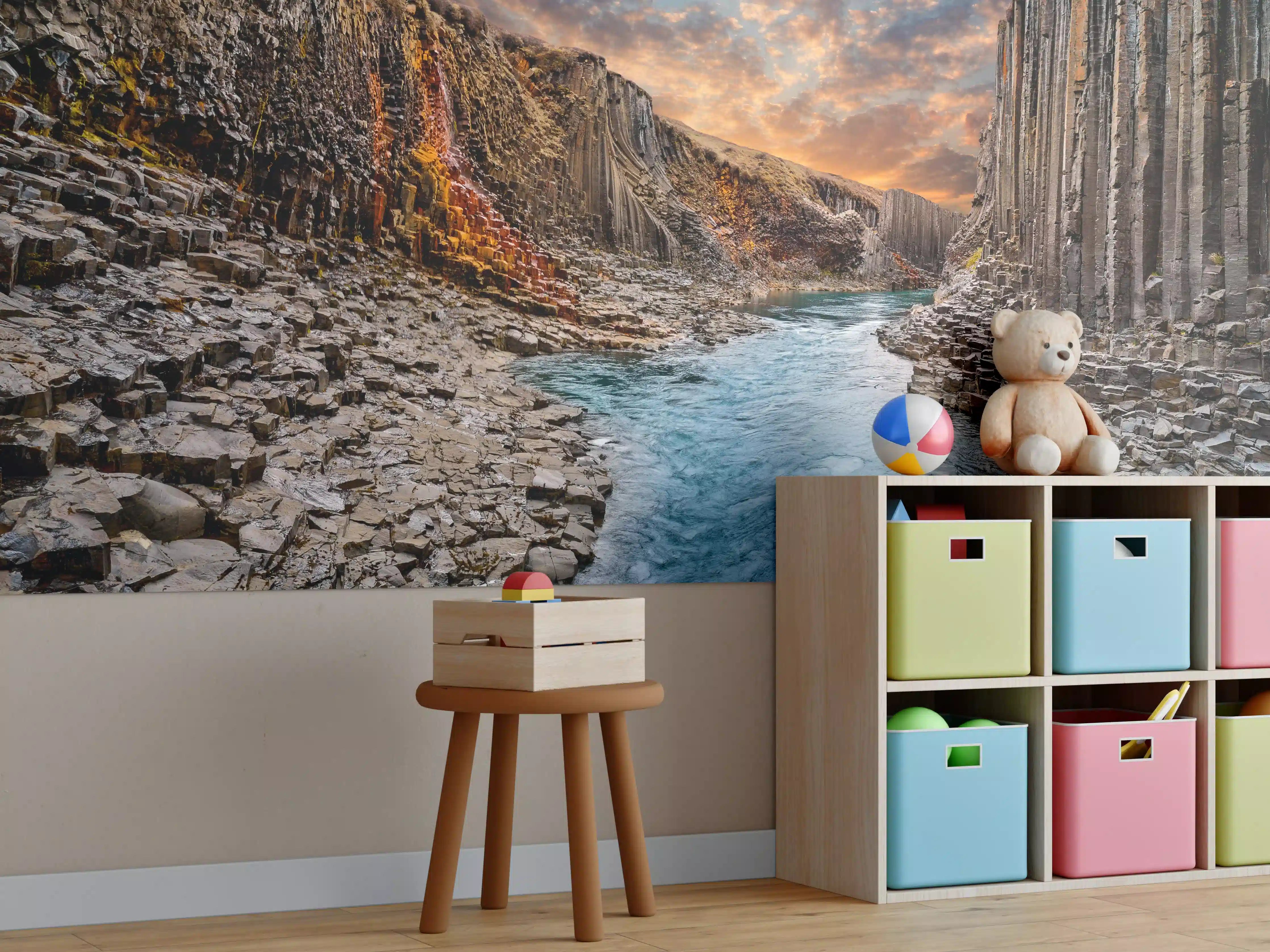 Kinderzimmer Wandgestaltung - Brillante Aussicht auf die Basaltschlucht 