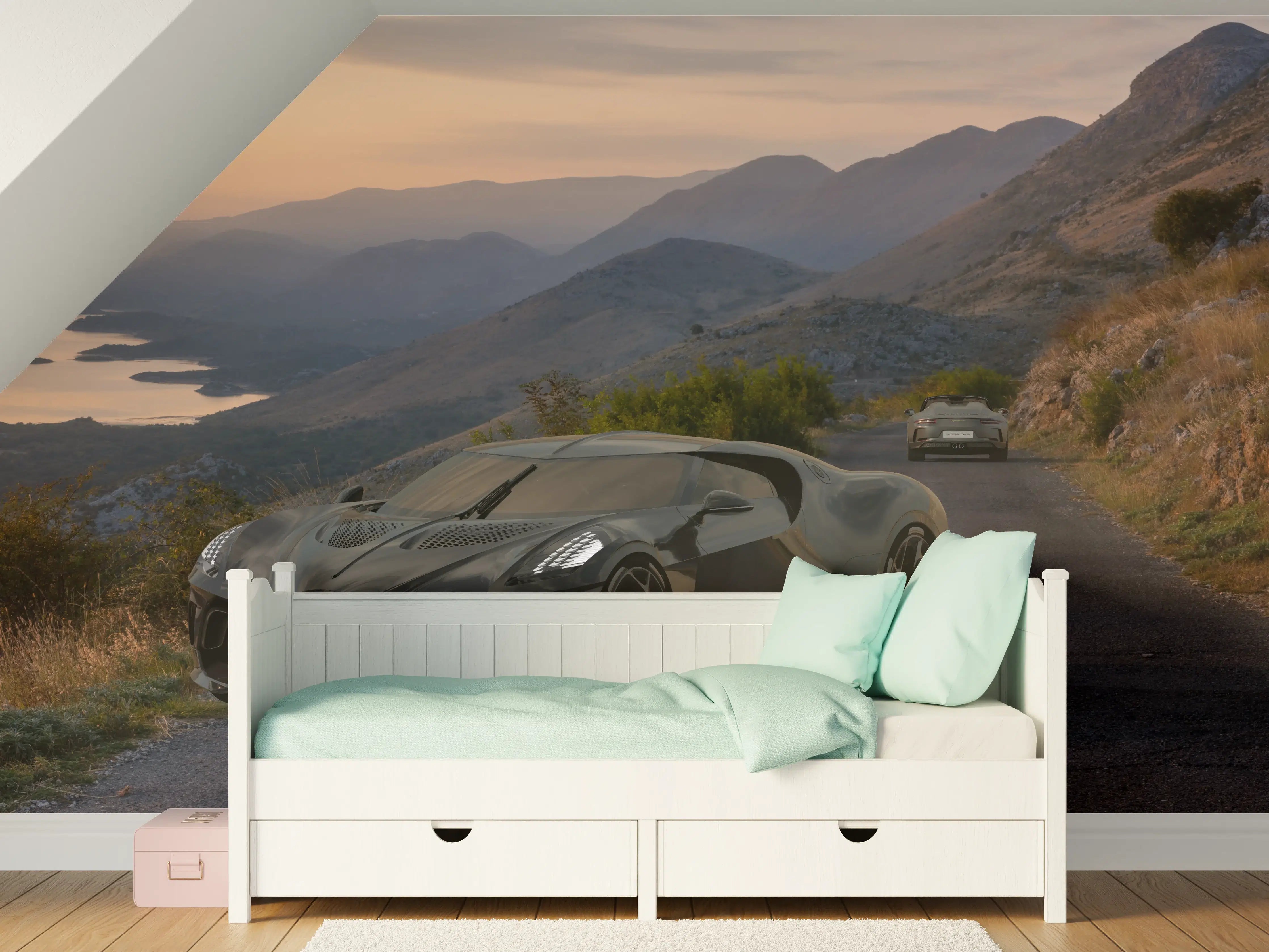 Kinderzimmer Wandgestaltung - Bugatti La Voiture Noire auf einer Straße am Meer