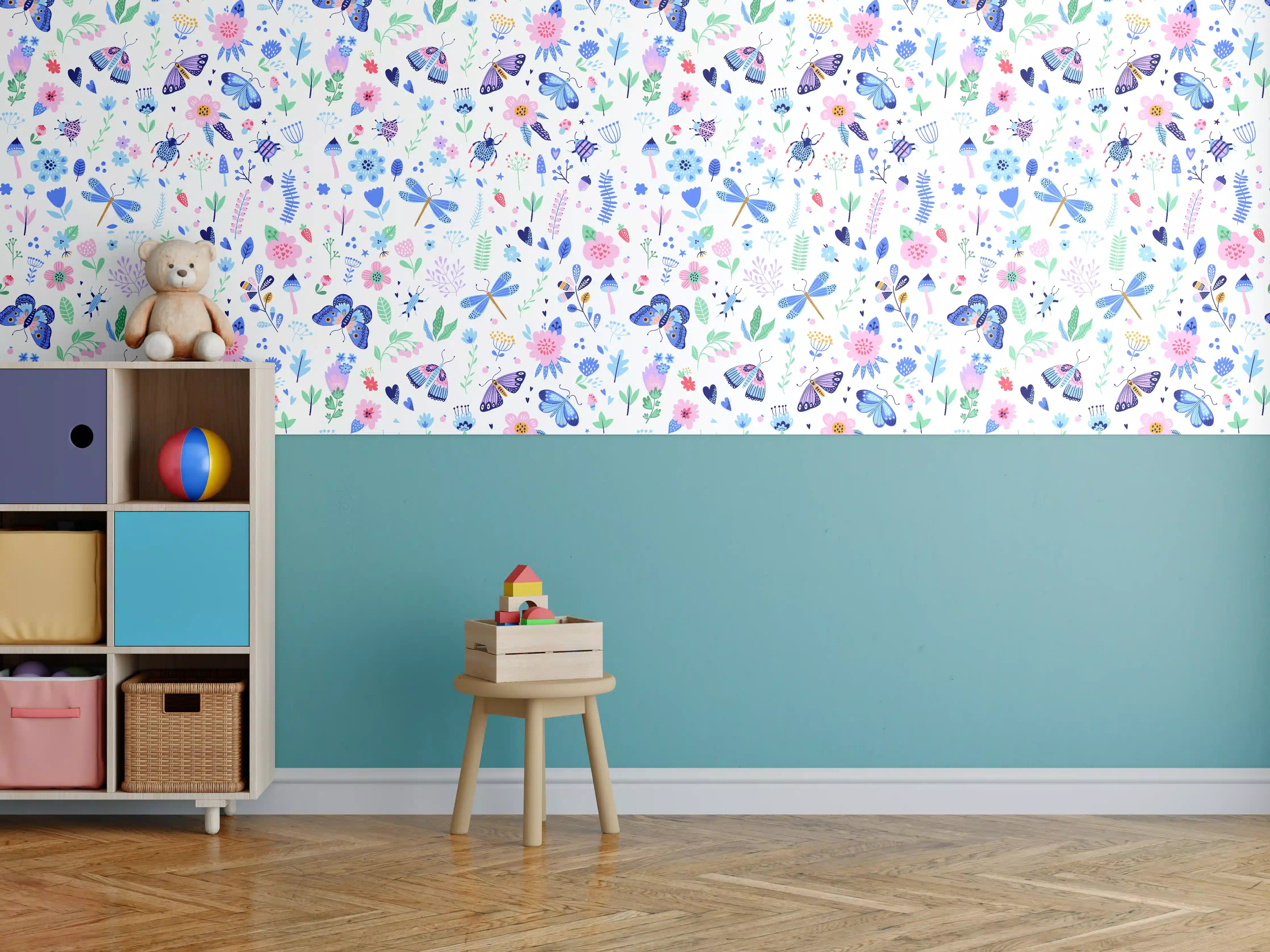 Kinderzimmer Wandgestaltung - Bunte Blumenwiese im Frühlingslicht
