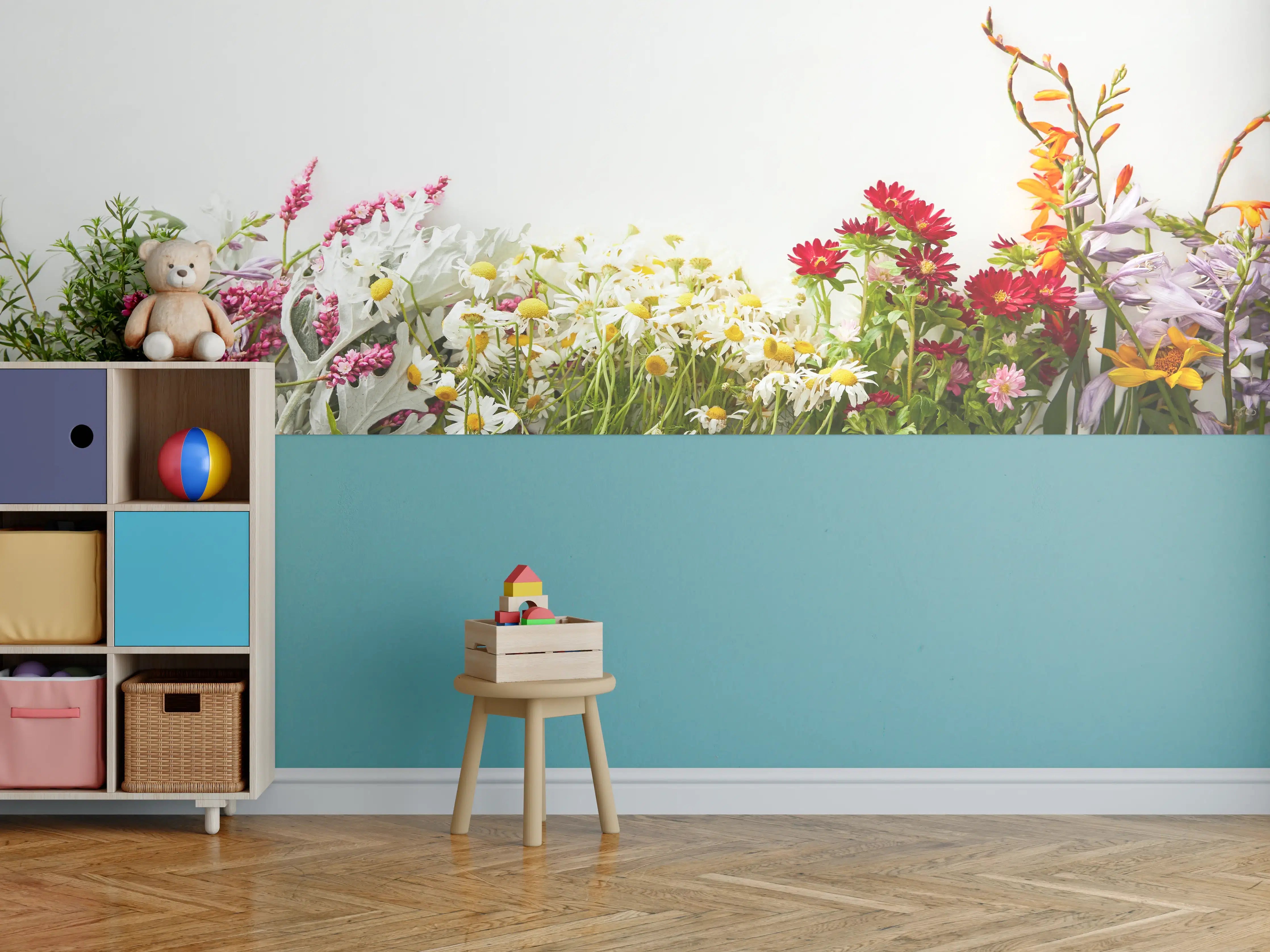 Kinderzimmer Wandgestaltung - Bunte Frühlingswiese mit Wildblumen