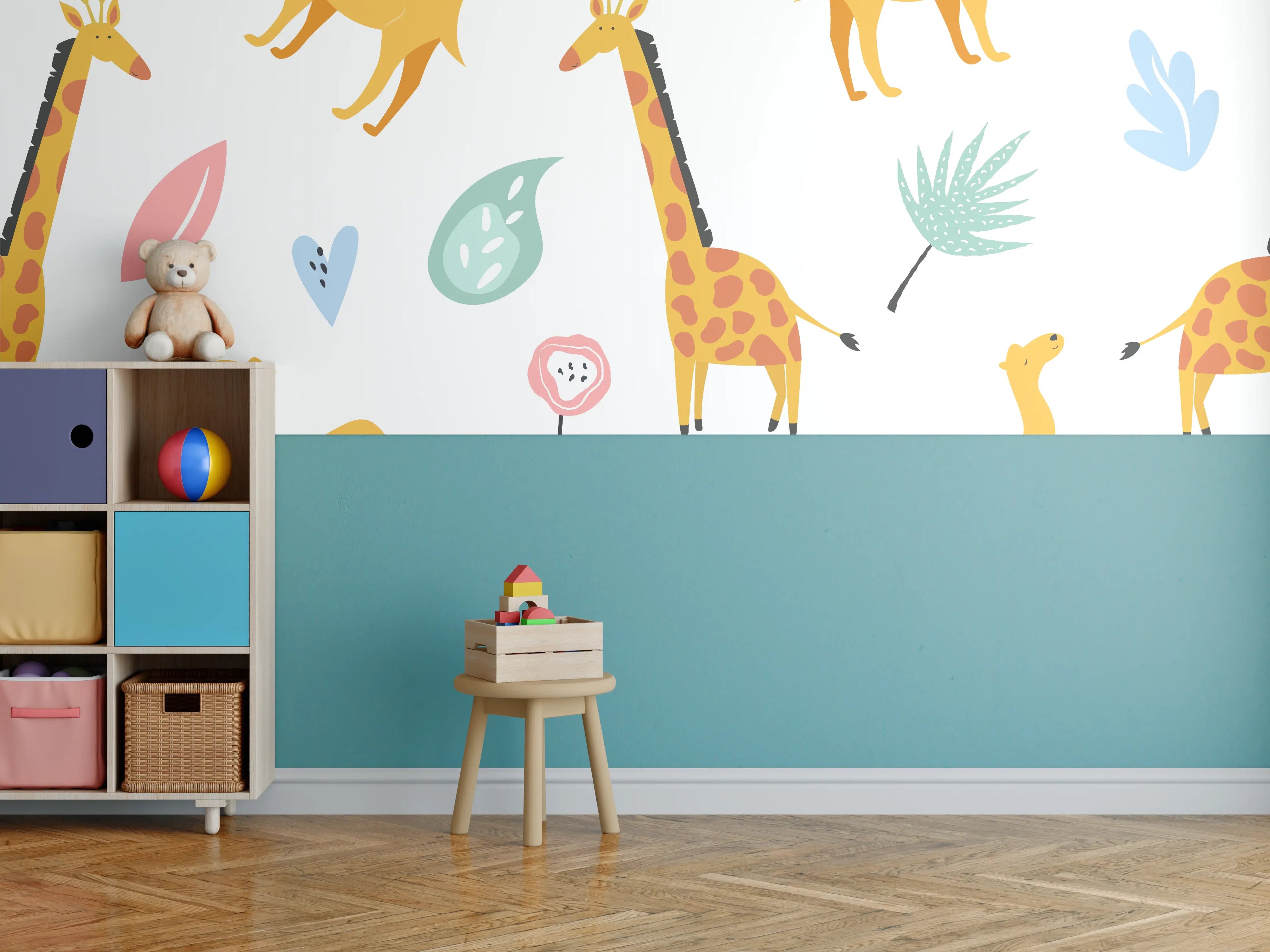 Kinderzimmer Wandgestaltung - Bunte Giraffen & Blumen Muster