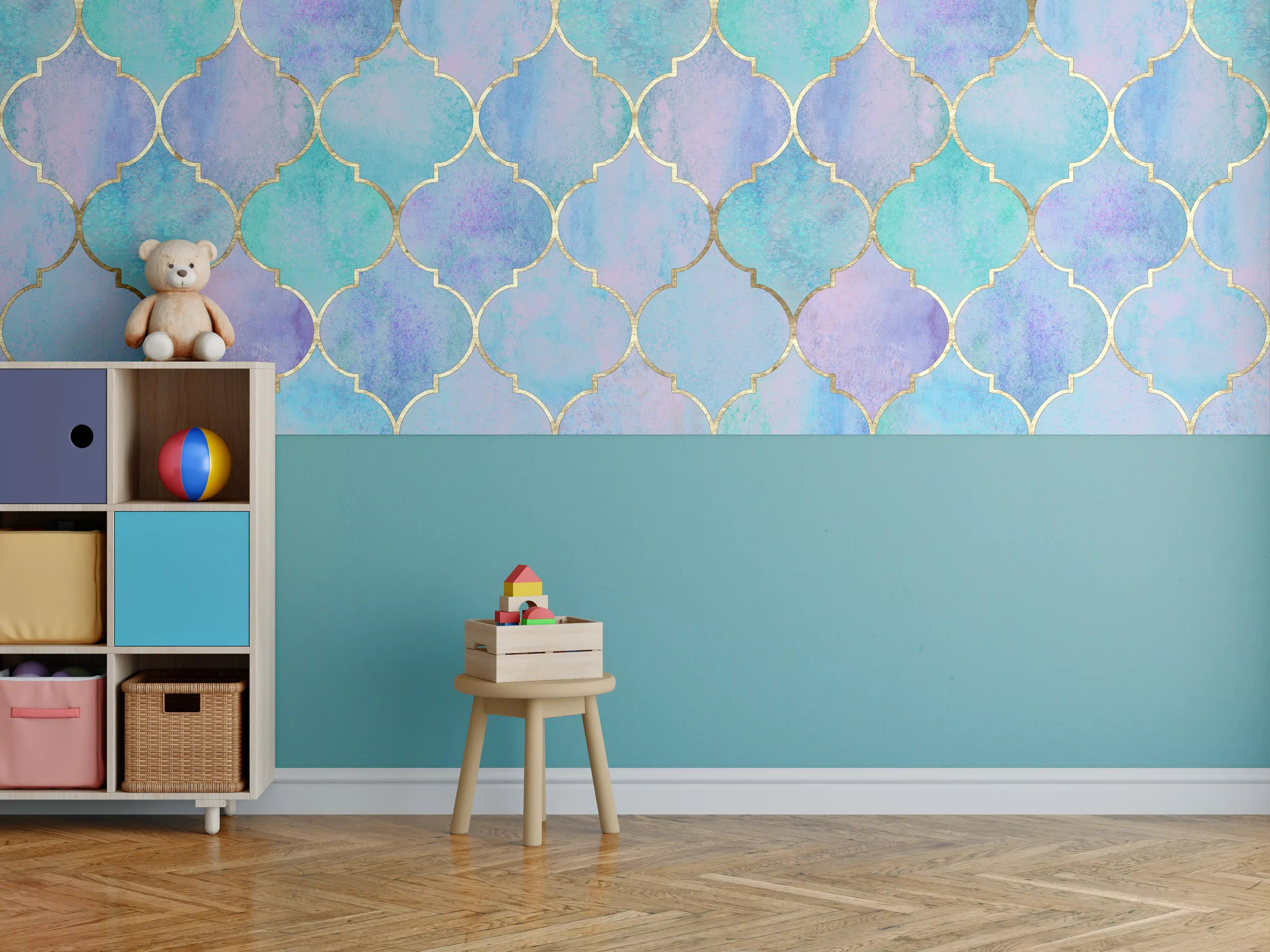 Kinderzimmer Wandgestaltung - Bunte Wasserfarben-Muster mit goldenen Akzenten