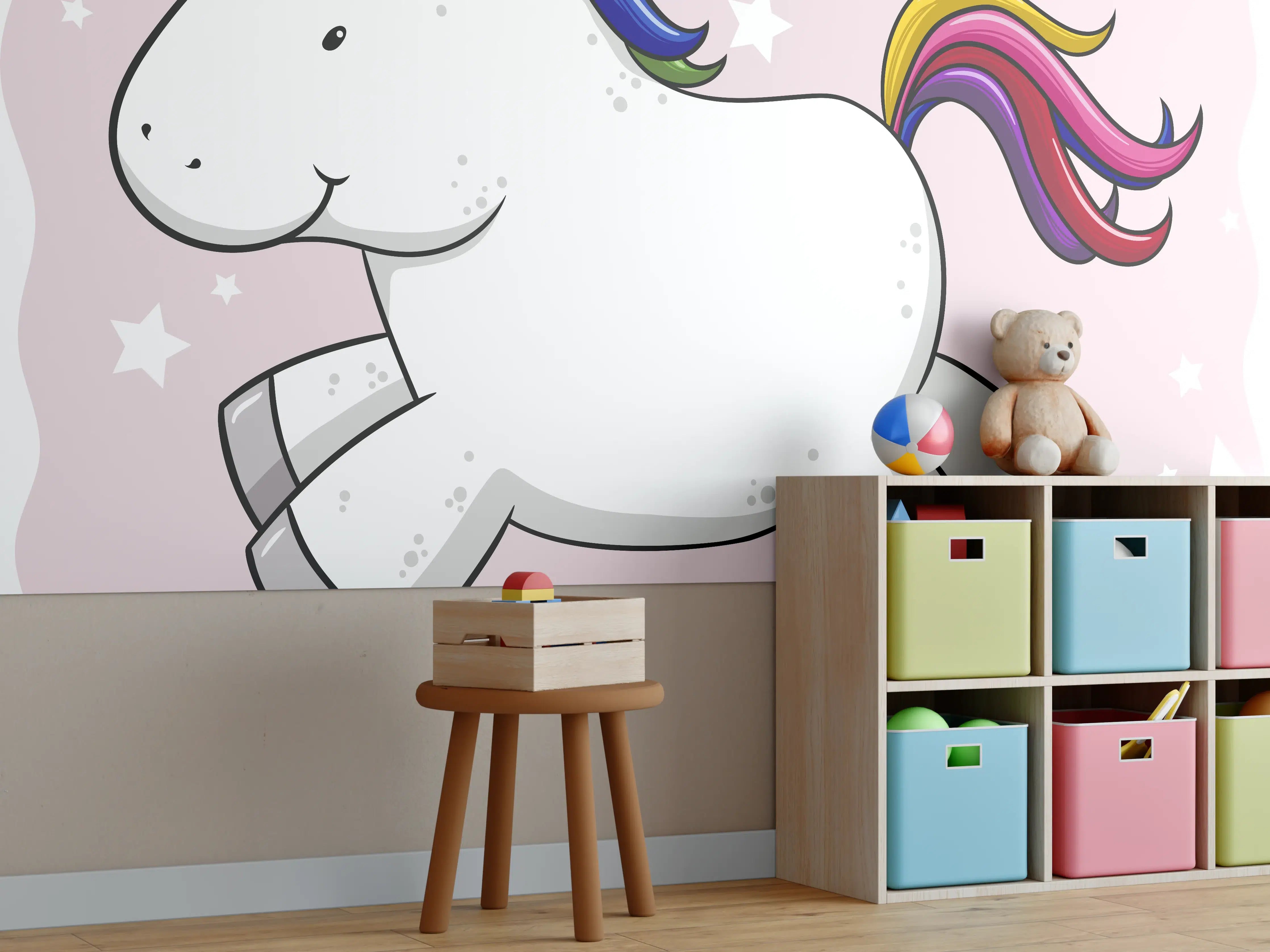 Kinderzimmer Wandgestaltung - Buntes Einhorn Plüschtier Design